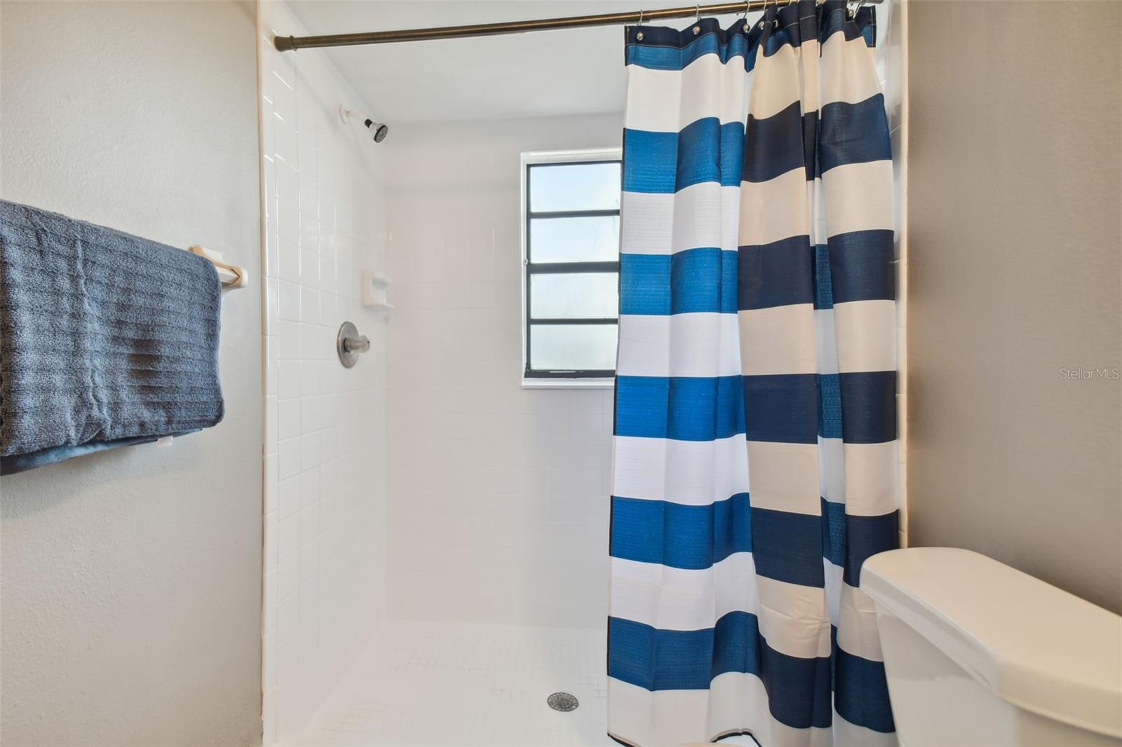 11022 ASHBOURNE CIR, TAMPA, FL, 33624