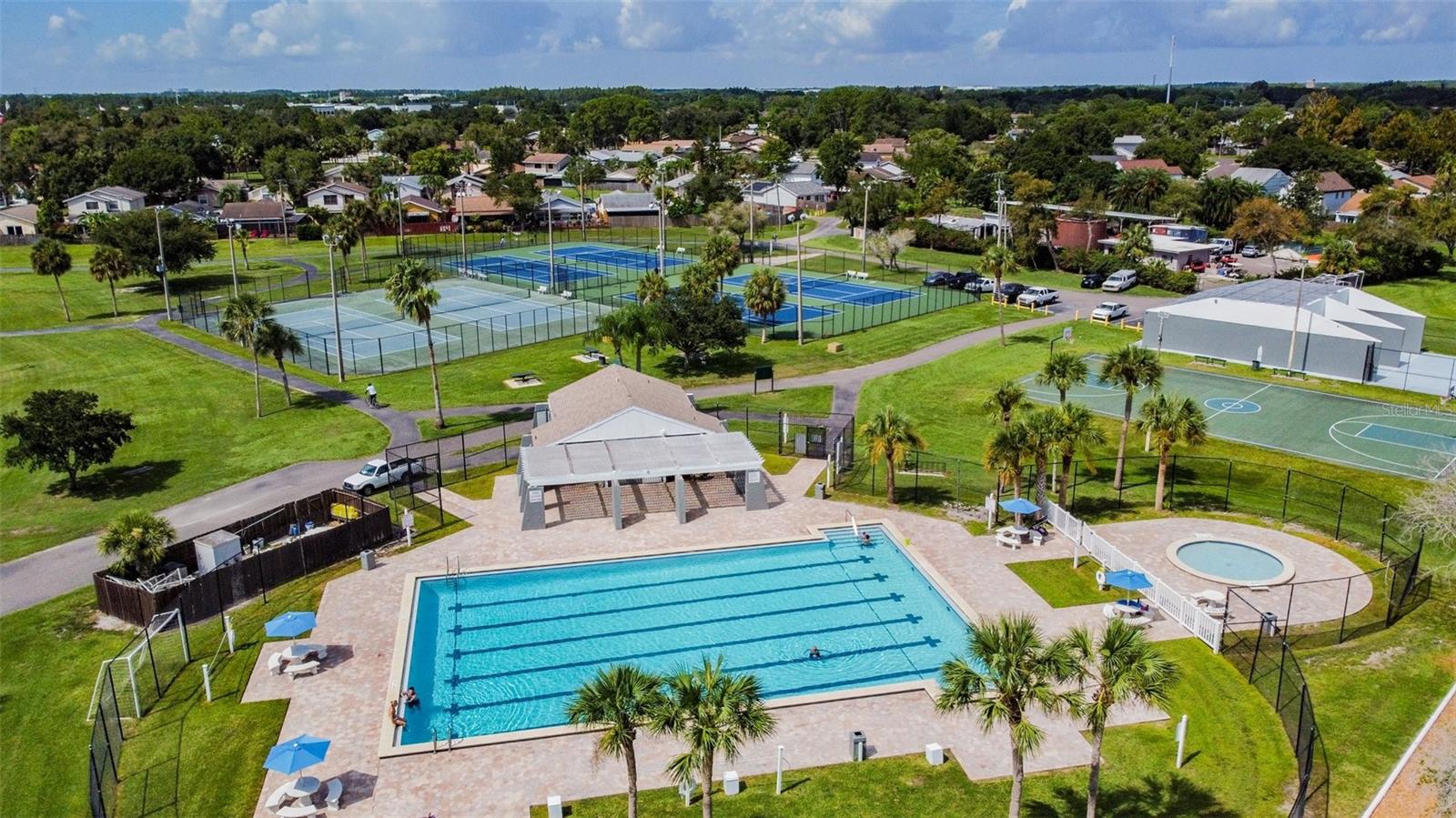 11022 ASHBOURNE CIR, TAMPA, FL, 33624