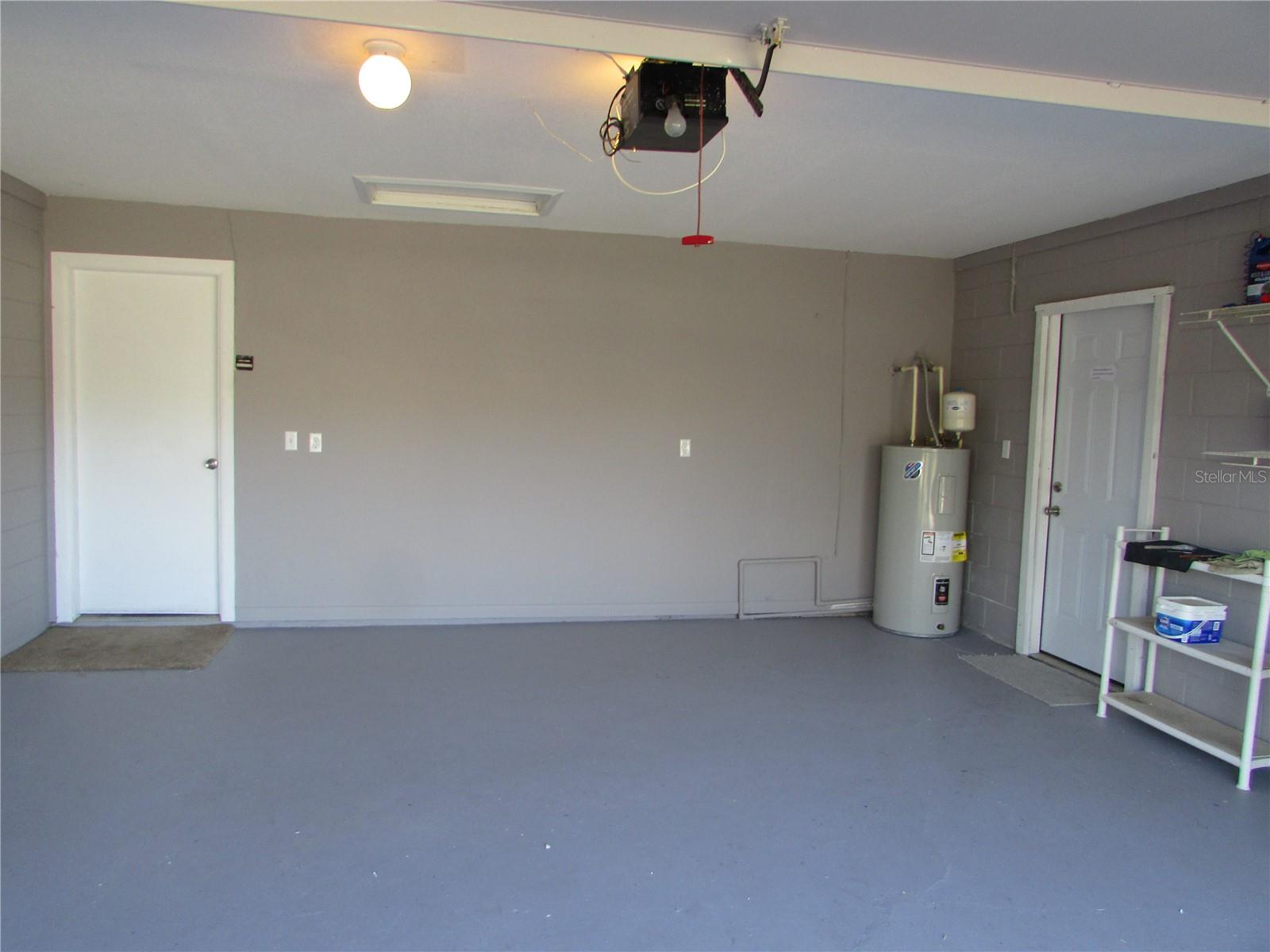 11022 ASHBOURNE CIR, TAMPA, FL, 33624