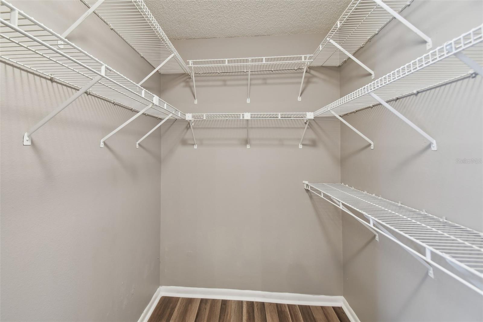 11022 ASHBOURNE CIR, TAMPA, FL, 33624