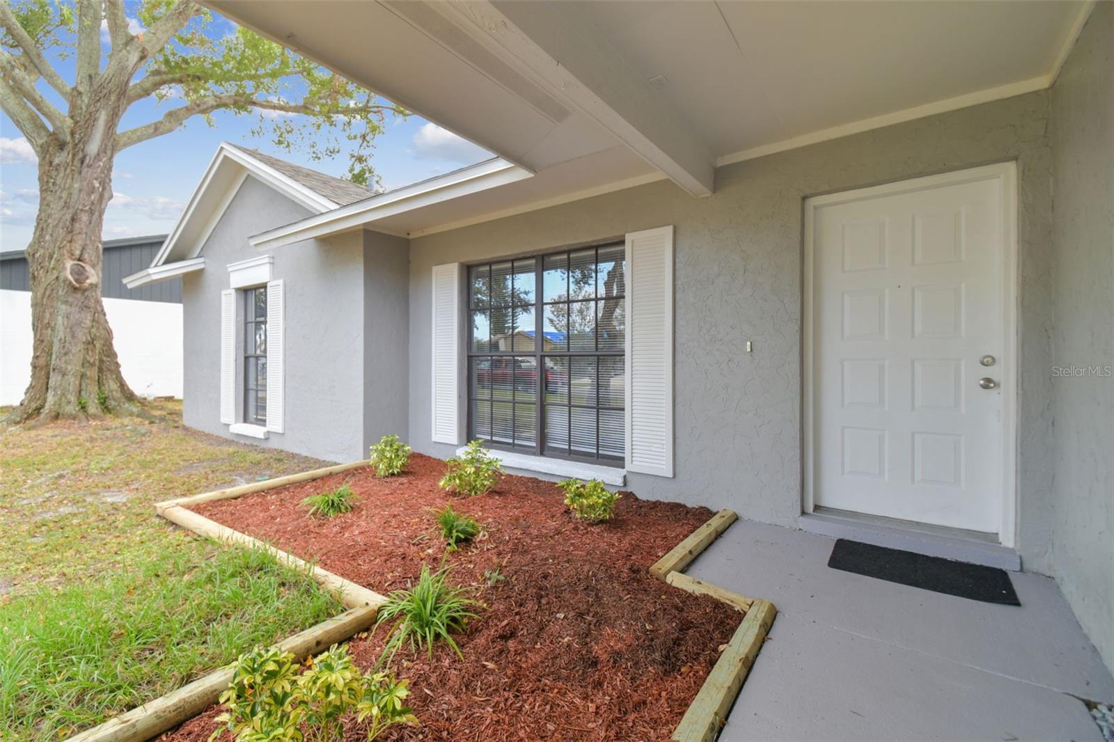 11022 ASHBOURNE CIR, TAMPA, FL, 33624