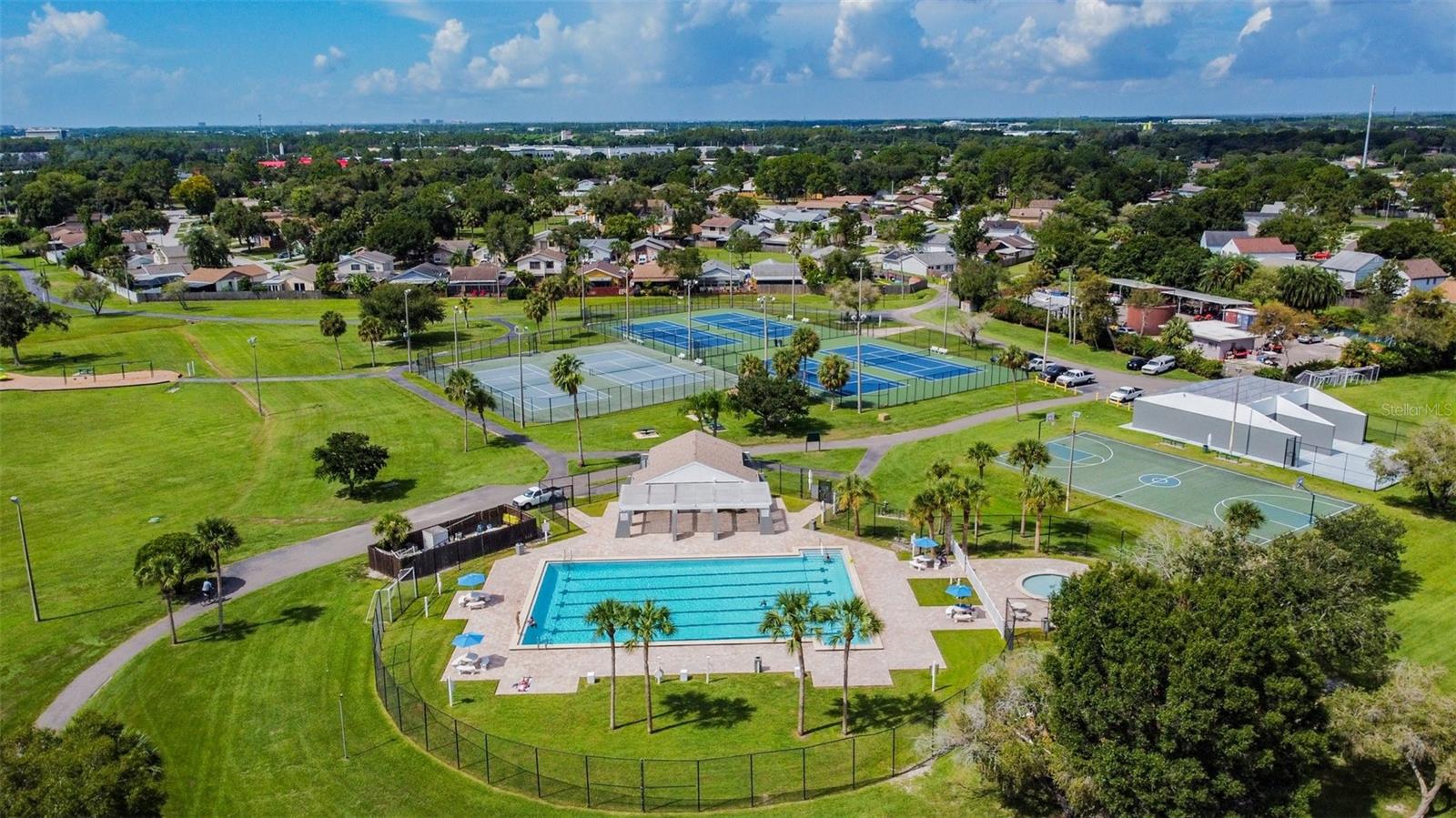 11022 ASHBOURNE CIR, TAMPA, FL, 33624