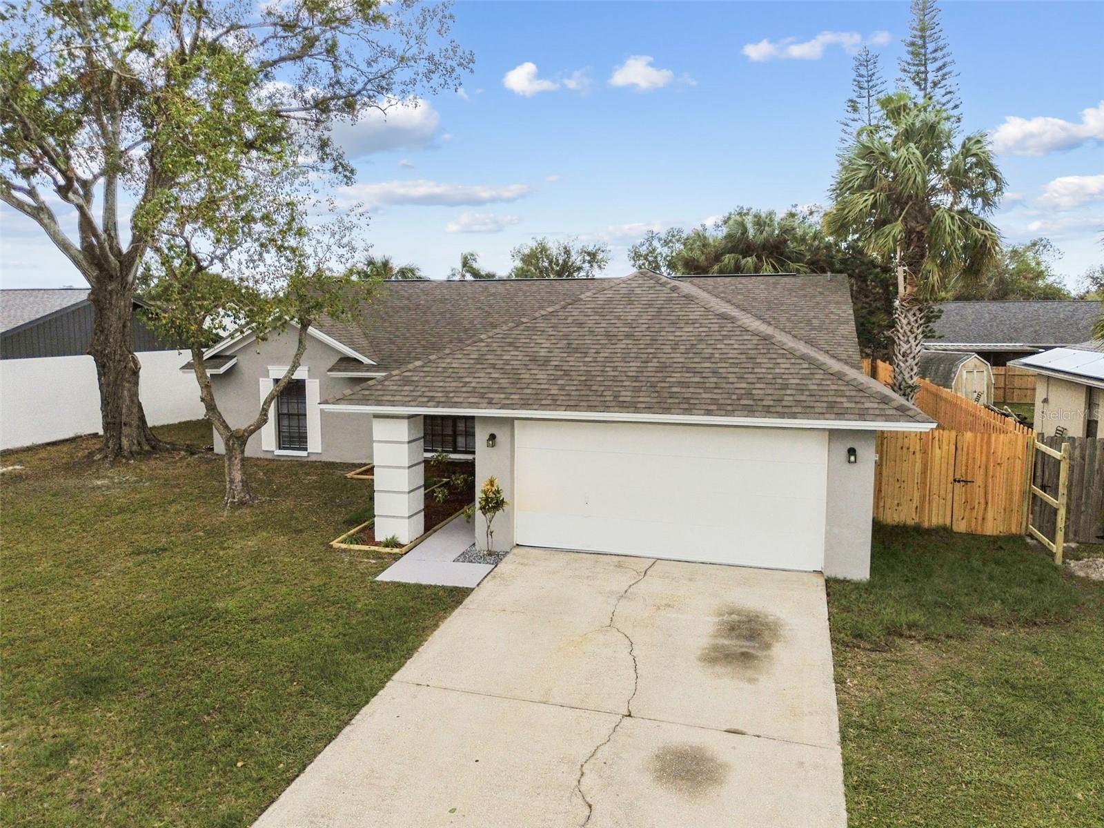 11022 ASHBOURNE CIR, TAMPA, FL, 33624