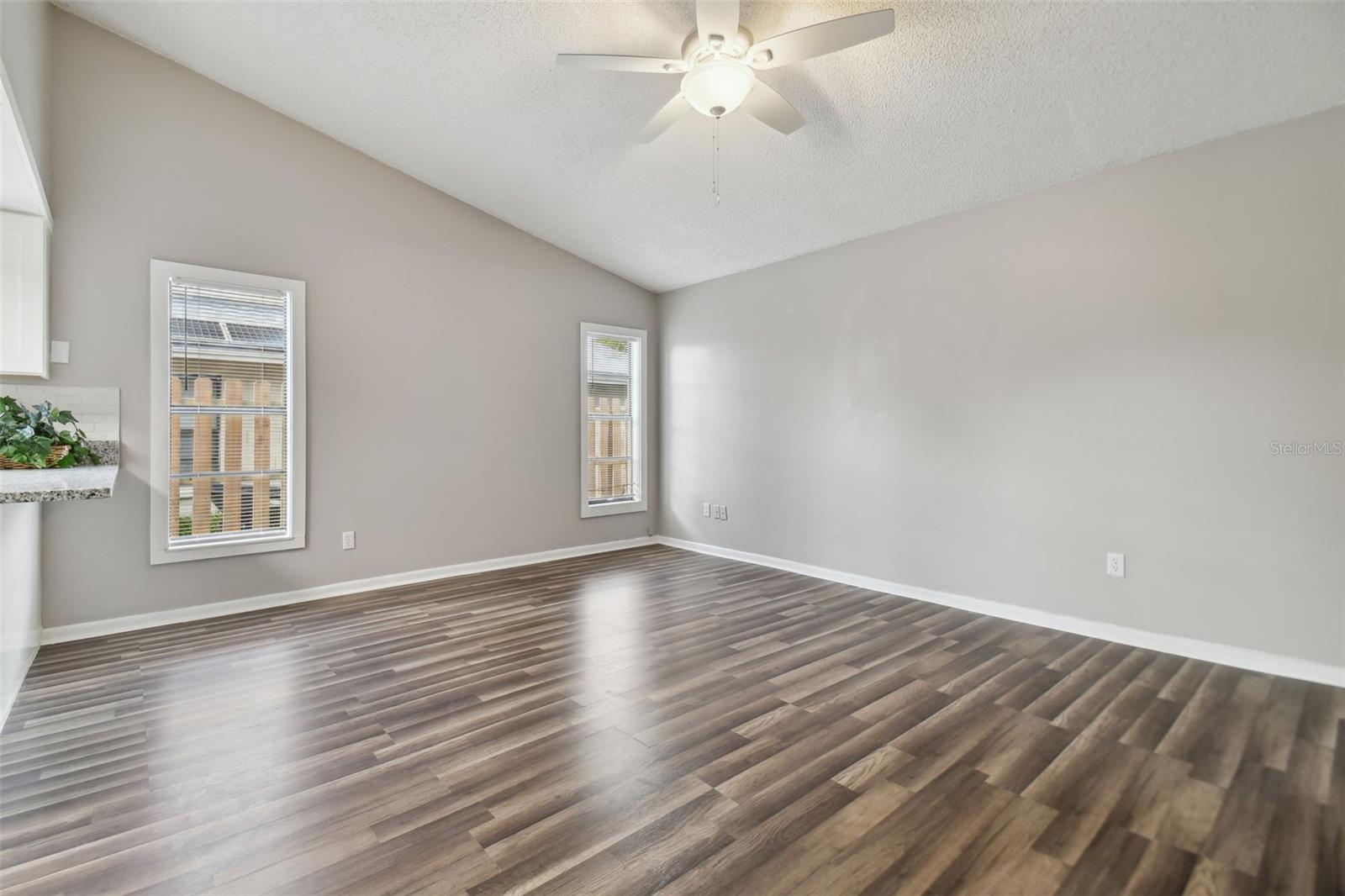 11022 ASHBOURNE CIR, TAMPA, FL, 33624