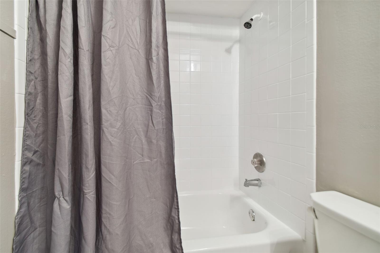 11022 ASHBOURNE CIR, TAMPA, FL, 33624