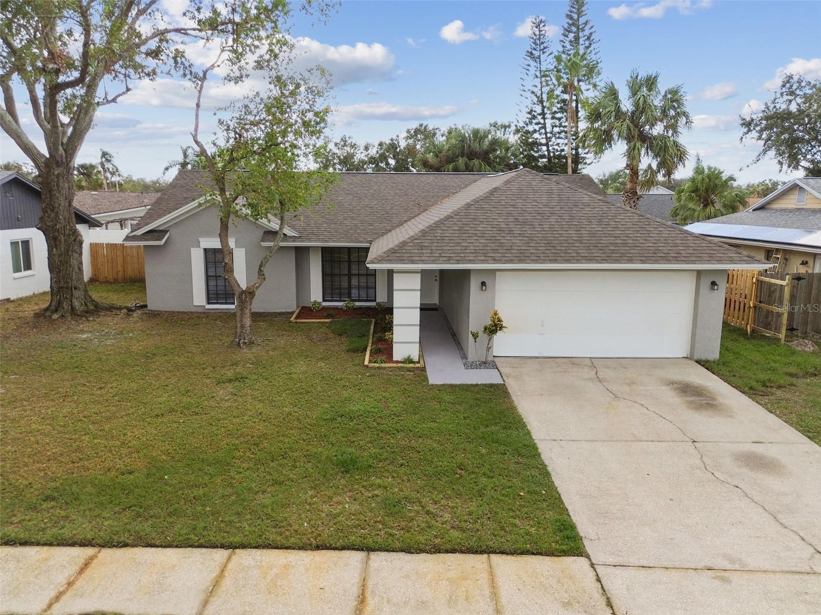 11022 ASHBOURNE CIR, TAMPA, FL, 33624
