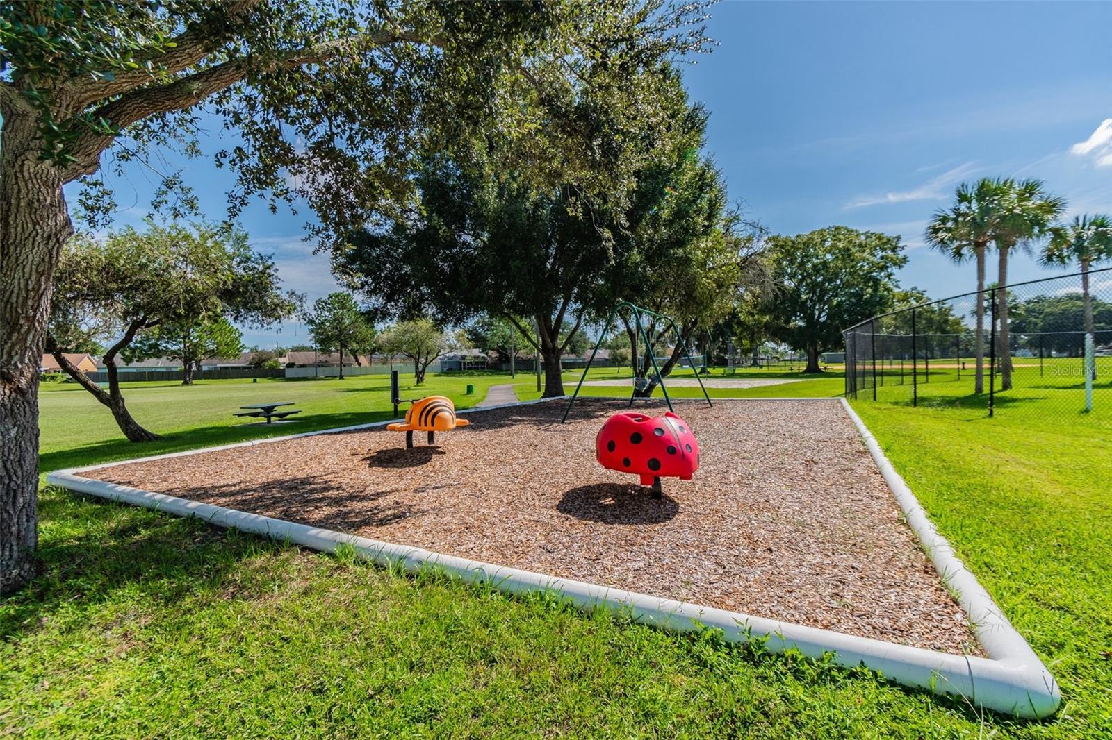 11022 ASHBOURNE CIR, TAMPA, FL, 33624