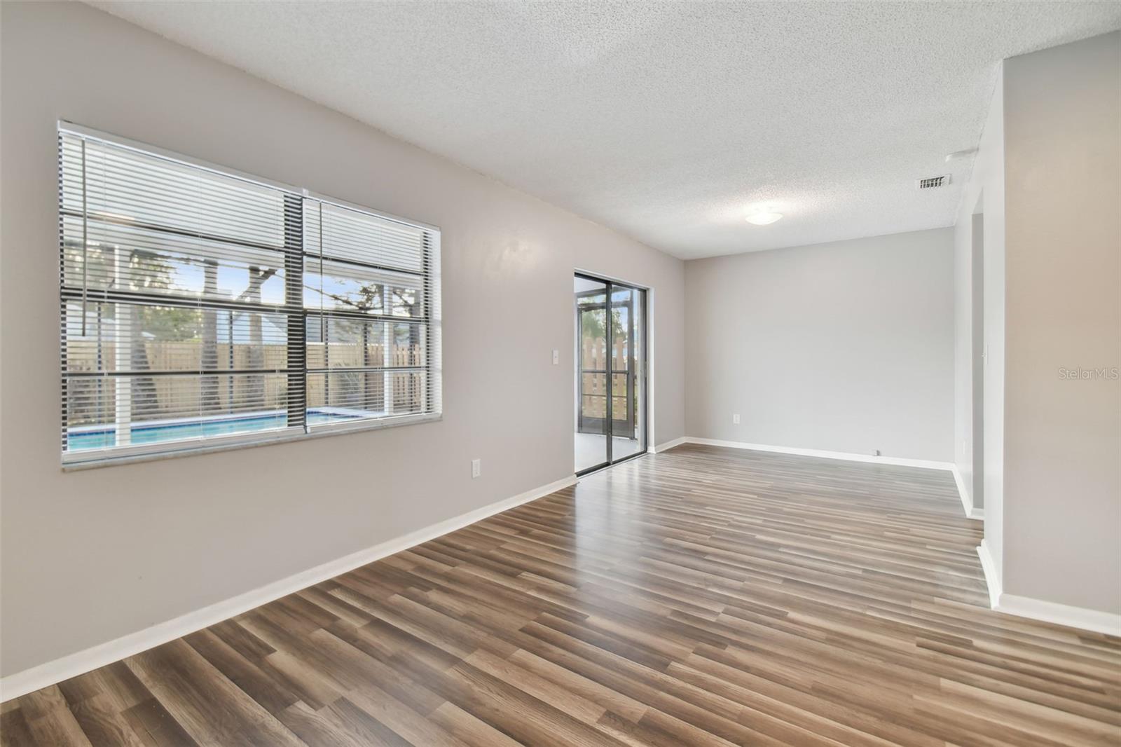 11022 ASHBOURNE CIR, TAMPA, FL, 33624