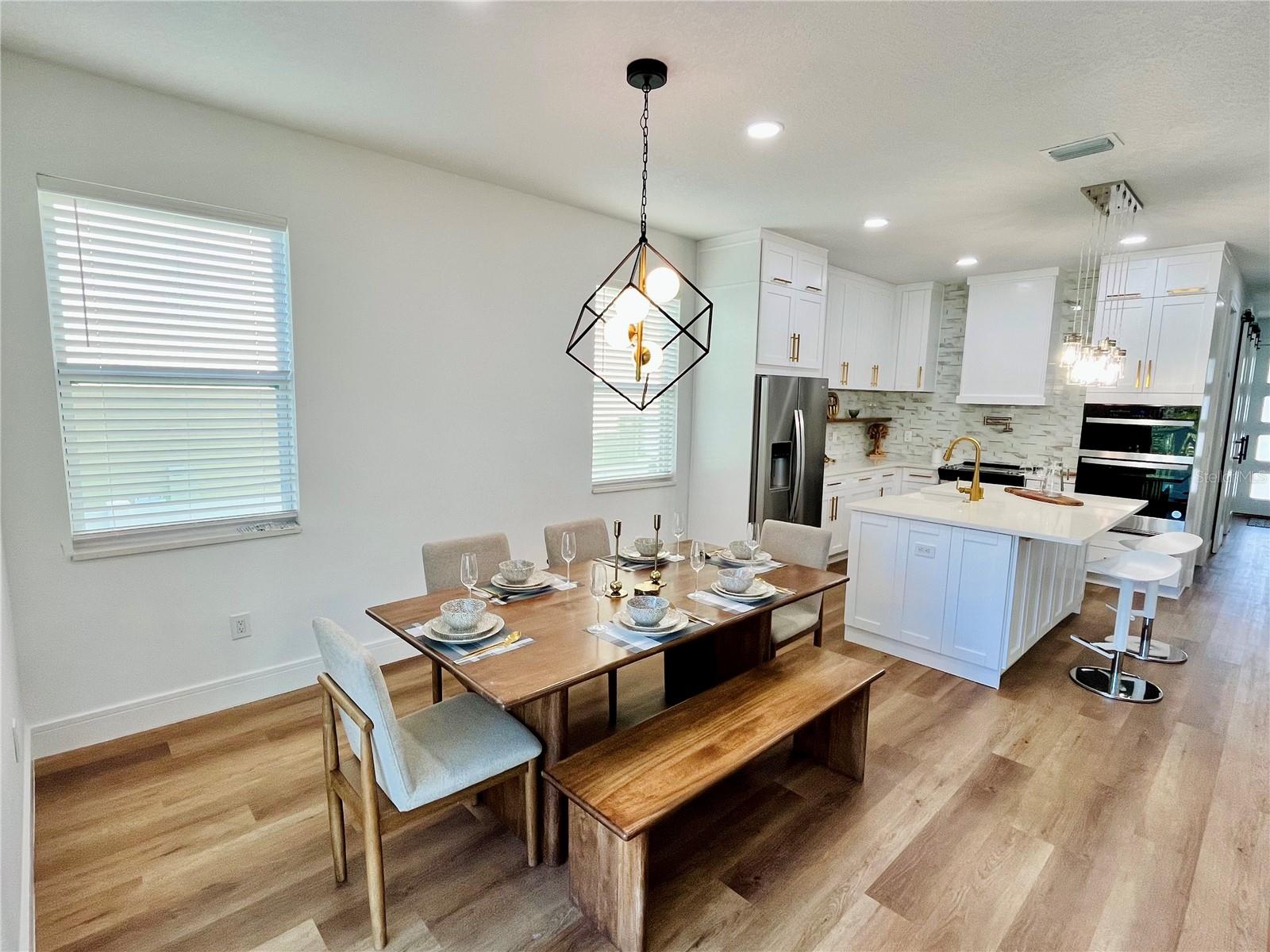 208 WASHINGTON AVE, OLDSMAR, FL, 34677