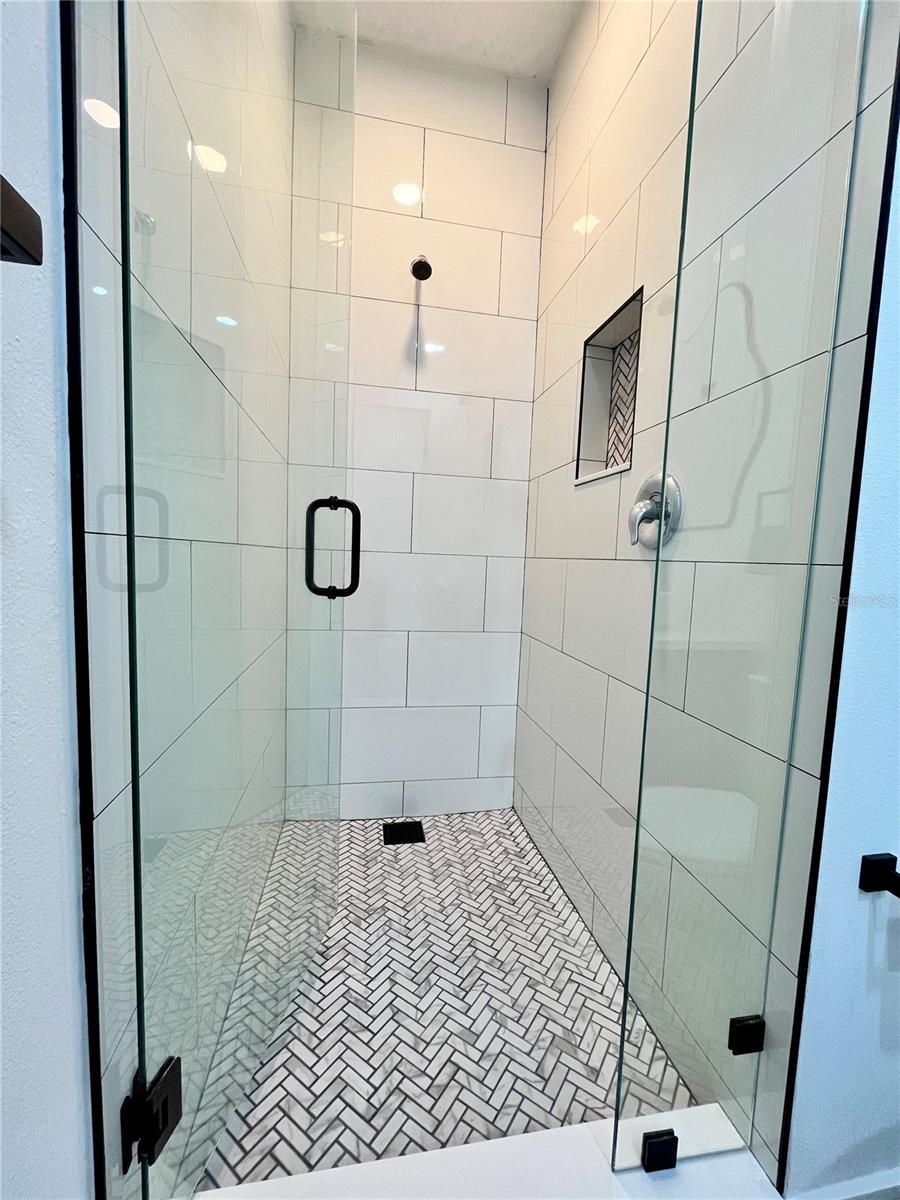 208 WASHINGTON AVE, OLDSMAR, FL, 34677