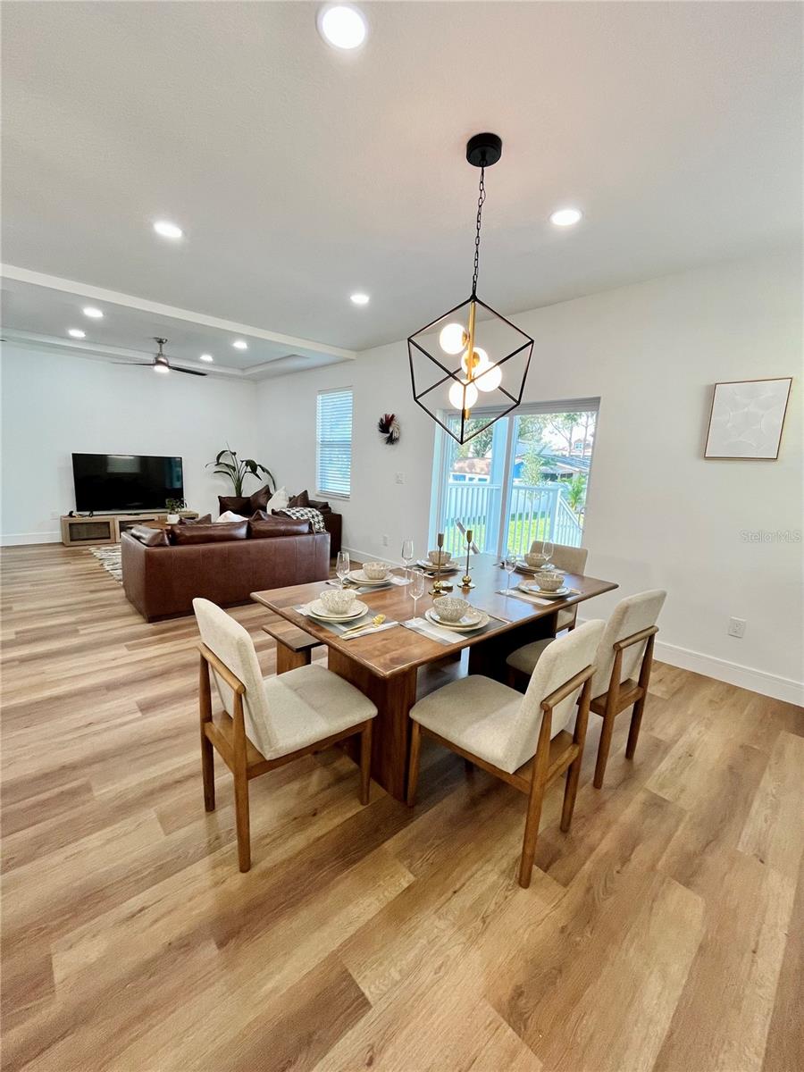 208 WASHINGTON AVE, OLDSMAR, FL, 34677