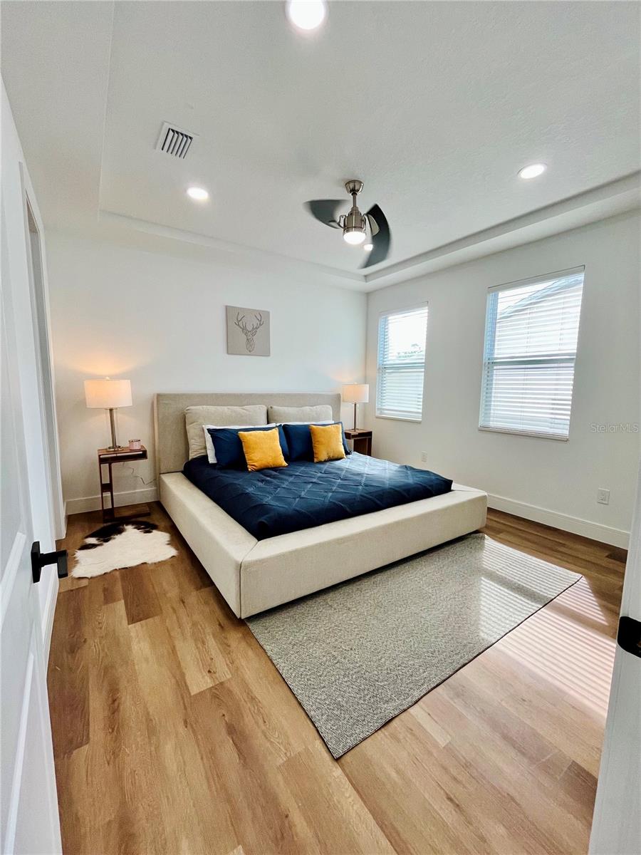 208 WASHINGTON AVE, OLDSMAR, FL, 34677