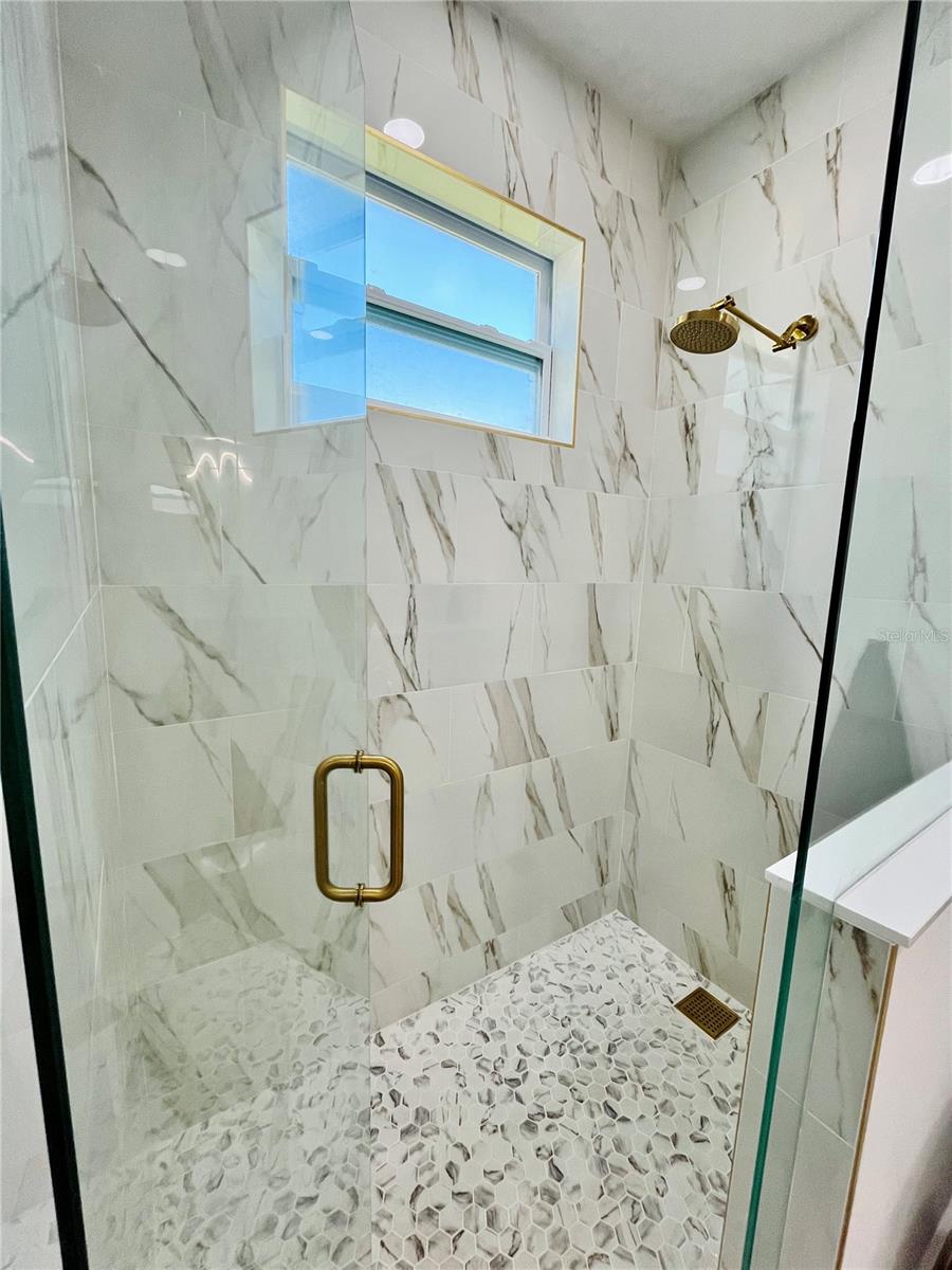 208 WASHINGTON AVE, OLDSMAR, FL, 34677