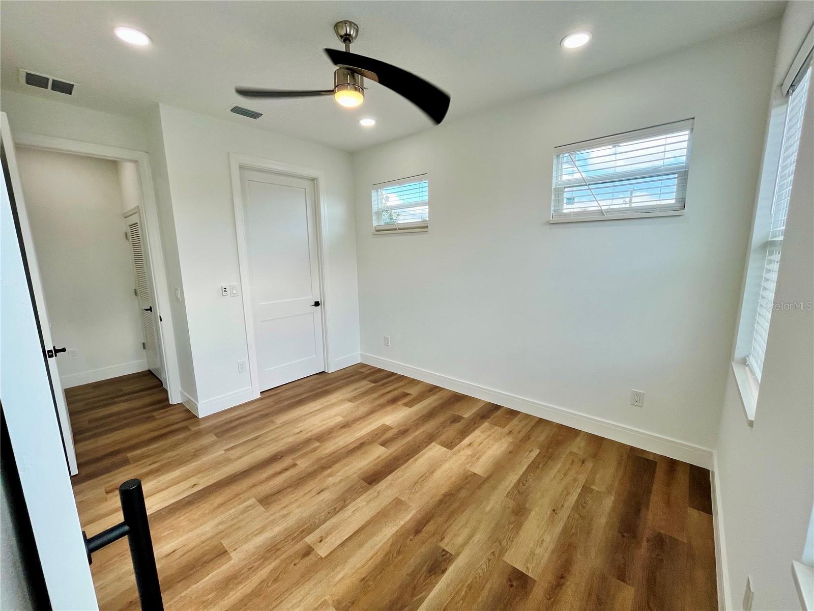 208 WASHINGTON AVE, OLDSMAR, FL, 34677