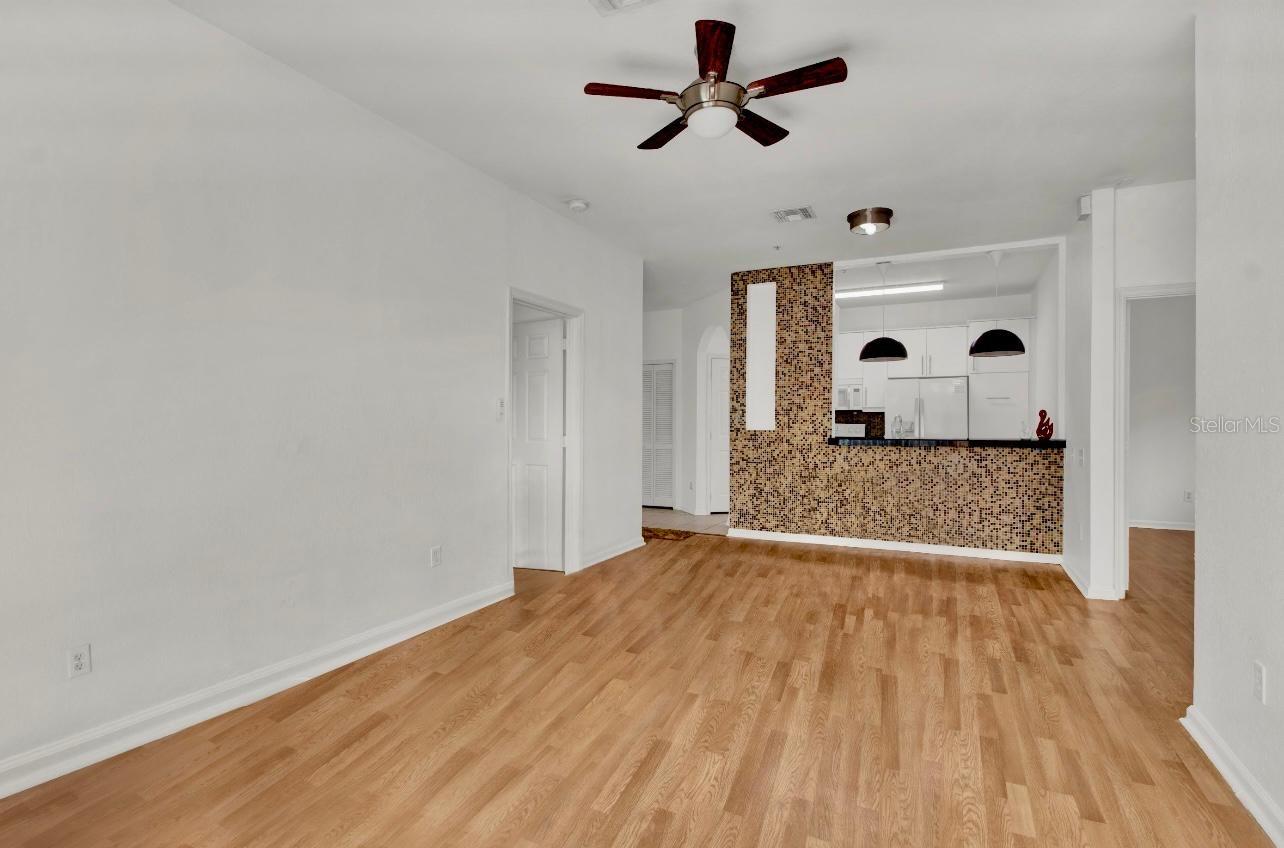 6214 STEVENSON DR #303, ORLANDO, FL, 32835