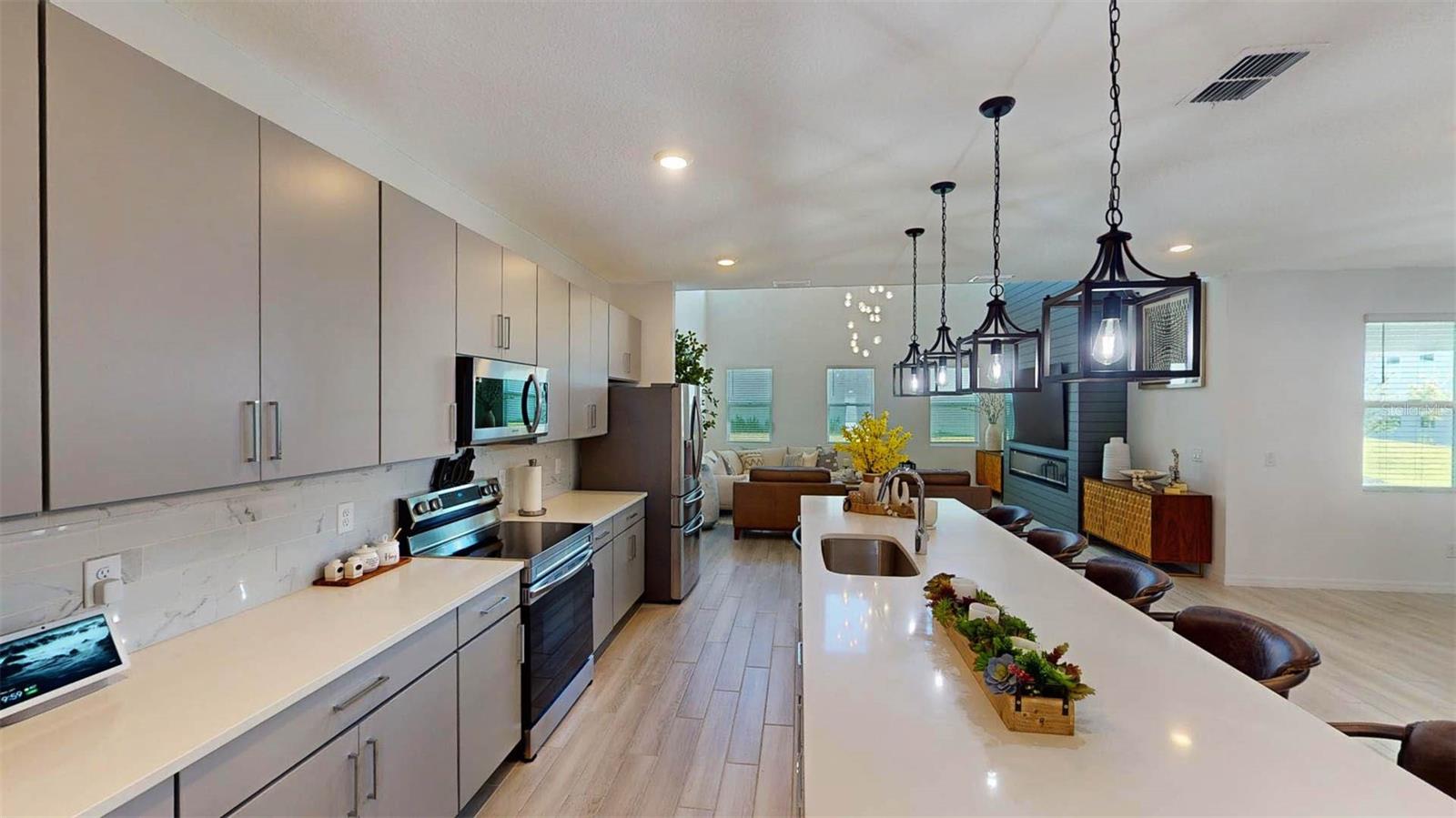 2277 DERWENT DR, DAVENPORT, FL, 33896