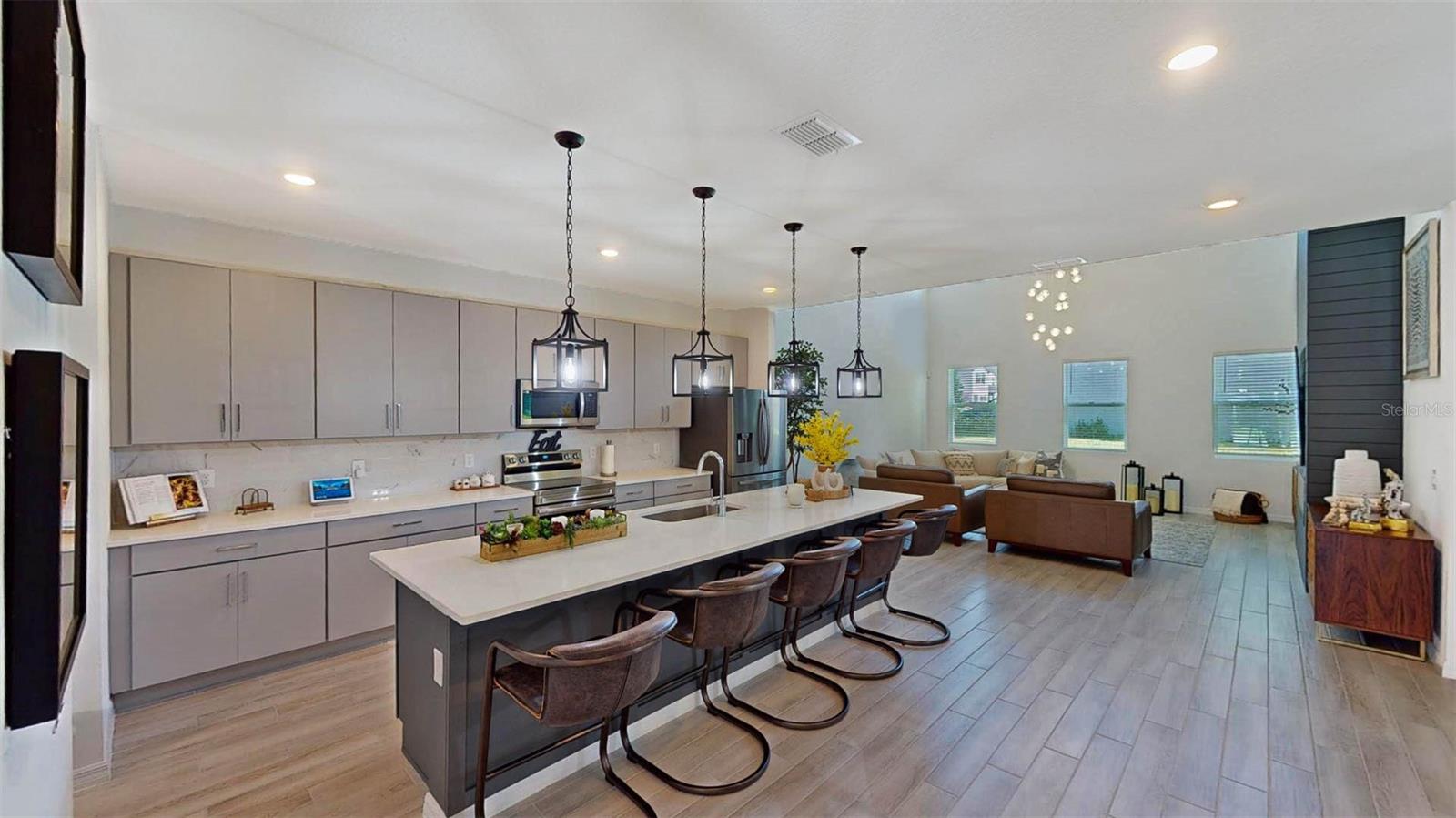 2277 DERWENT DR, DAVENPORT, FL, 33896