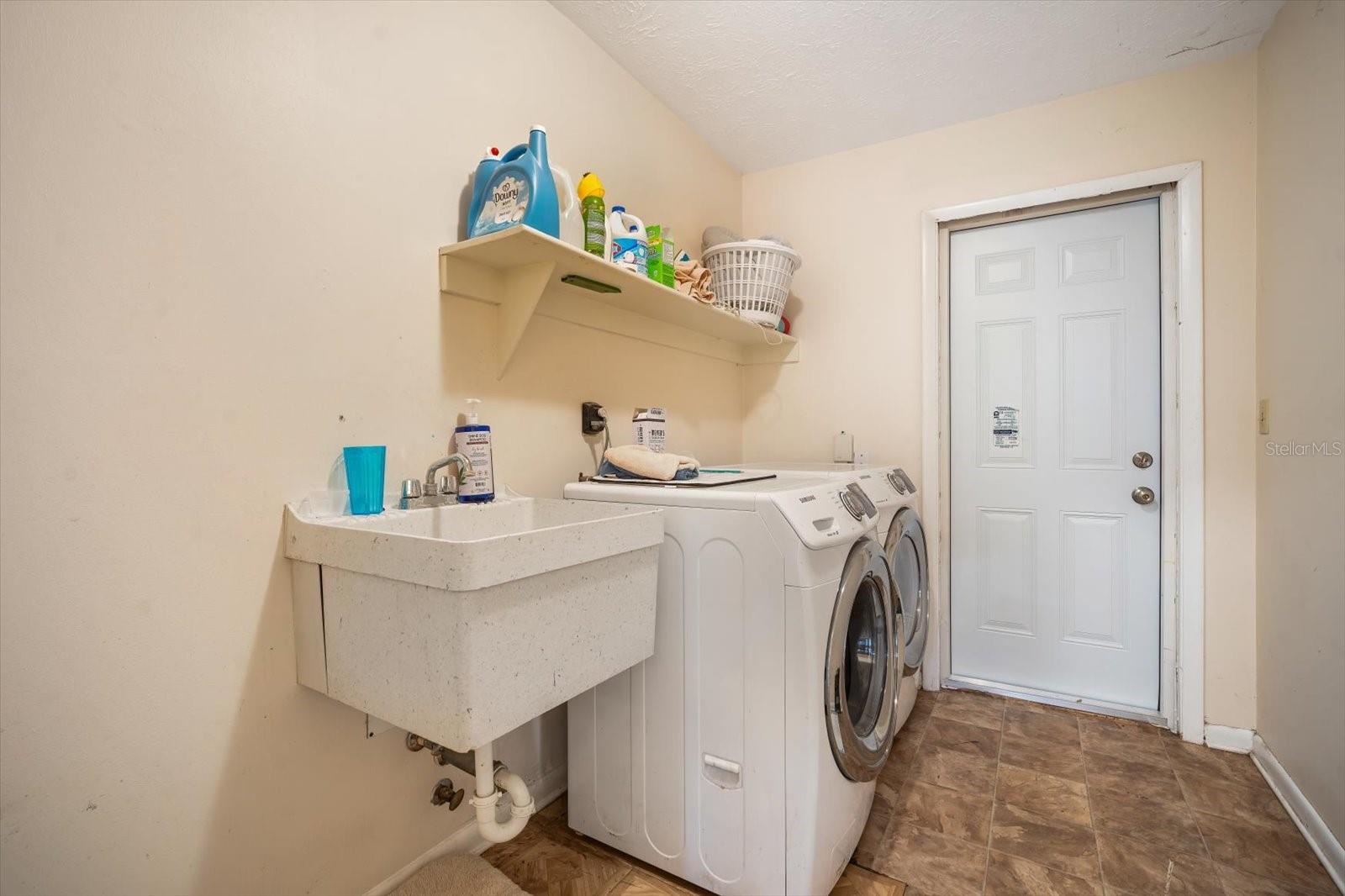 2217 MALIBU DR, BRANDON, FL, 33511