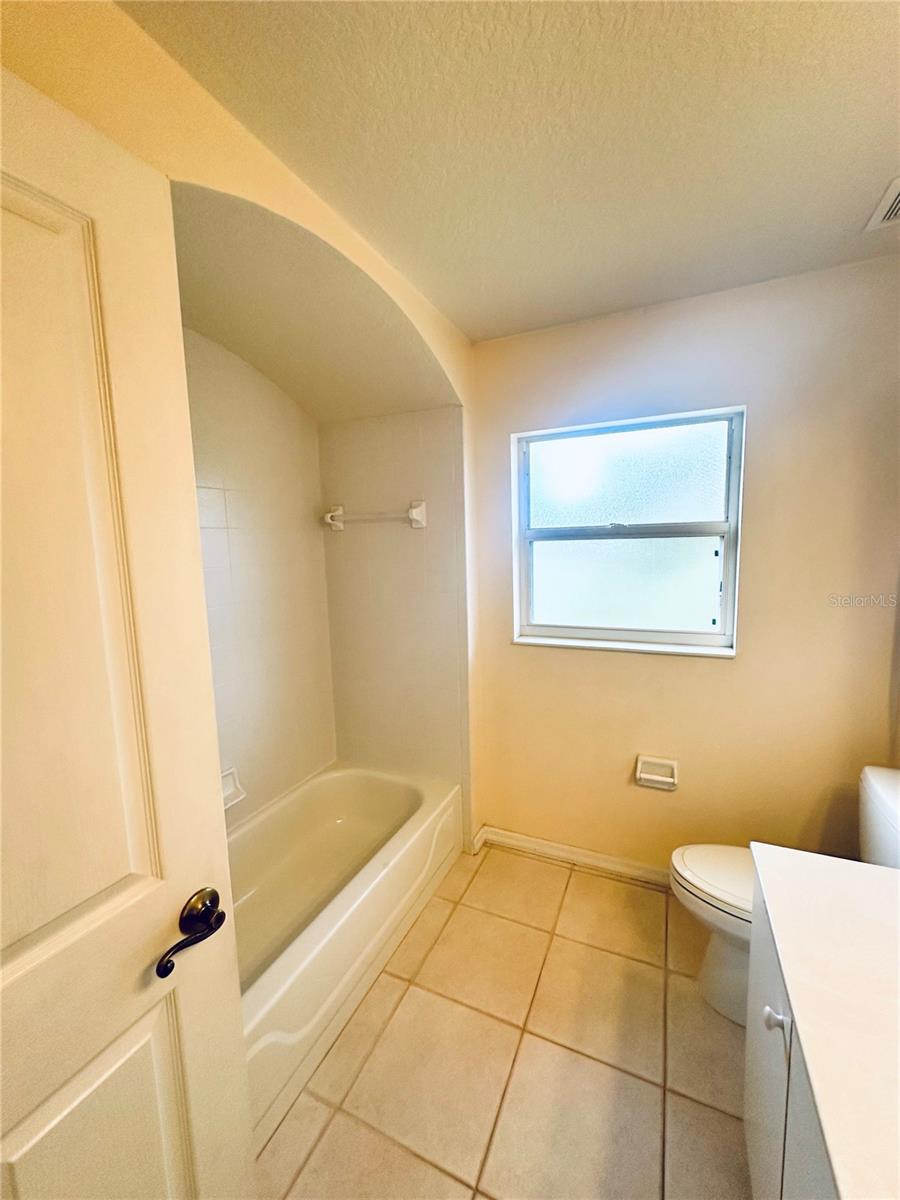8 BURNING SANDS LN, PALM COAST, FL, 32137