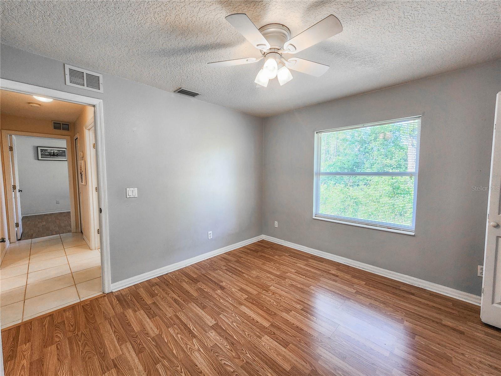 8 BURNING SANDS LN, PALM COAST, FL, 32137