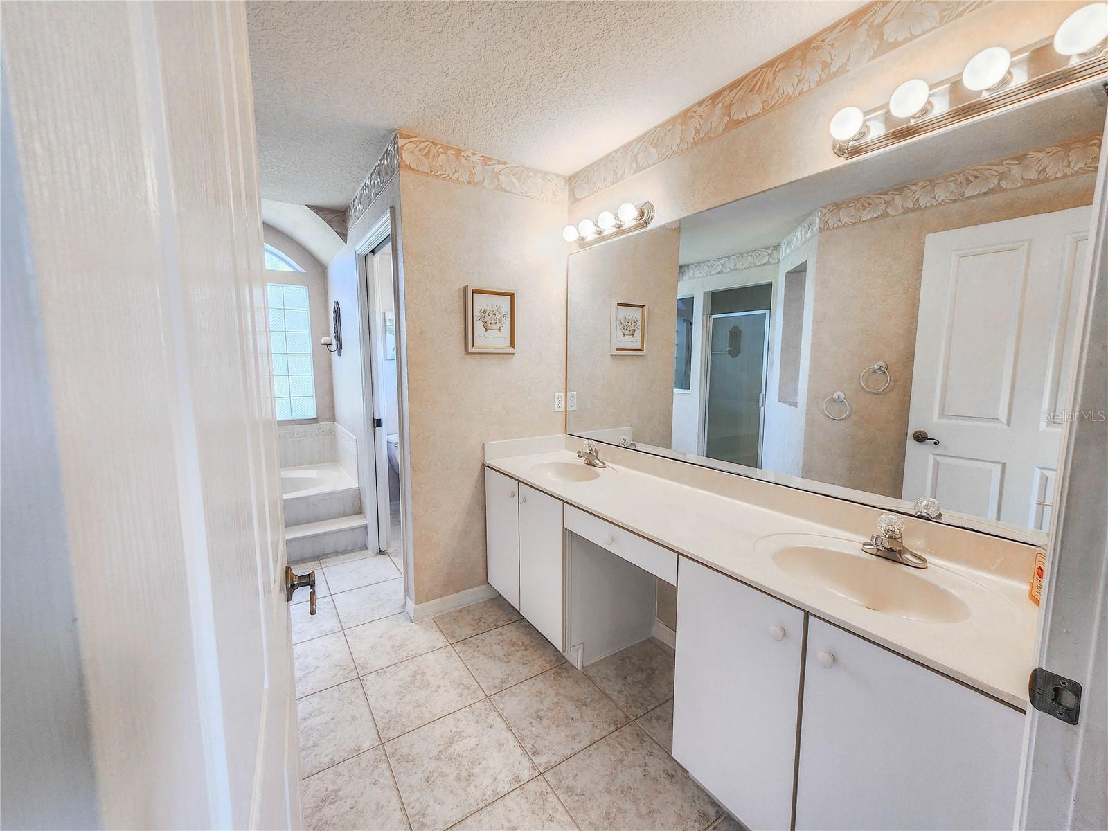 8 BURNING SANDS LN, PALM COAST, FL, 32137