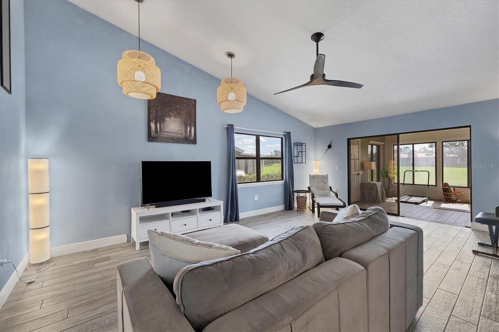 3603-B AVENIDA MADERA, BRADENTON, FL, 34210