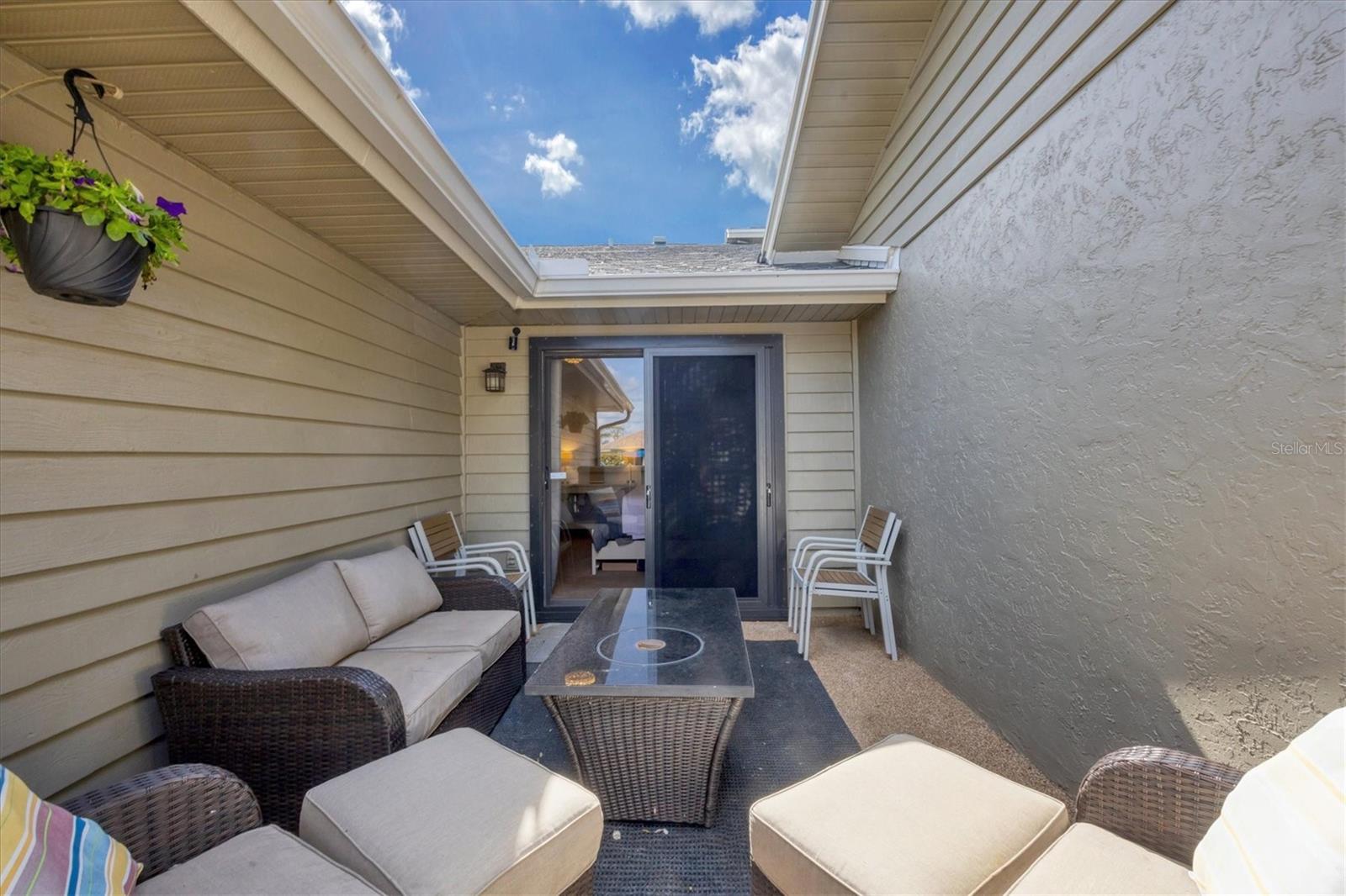 3603-B AVENIDA MADERA, BRADENTON, FL, 34210