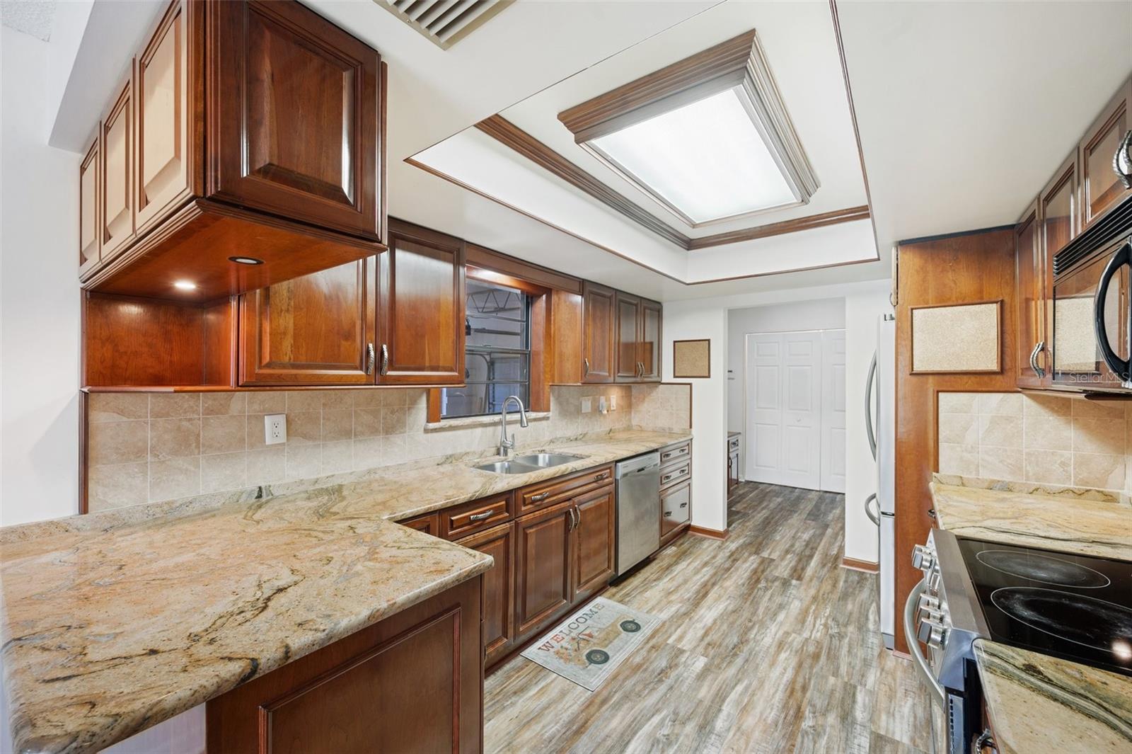 12011 N GOMEZ AVE, TAMPA, FL, 33618