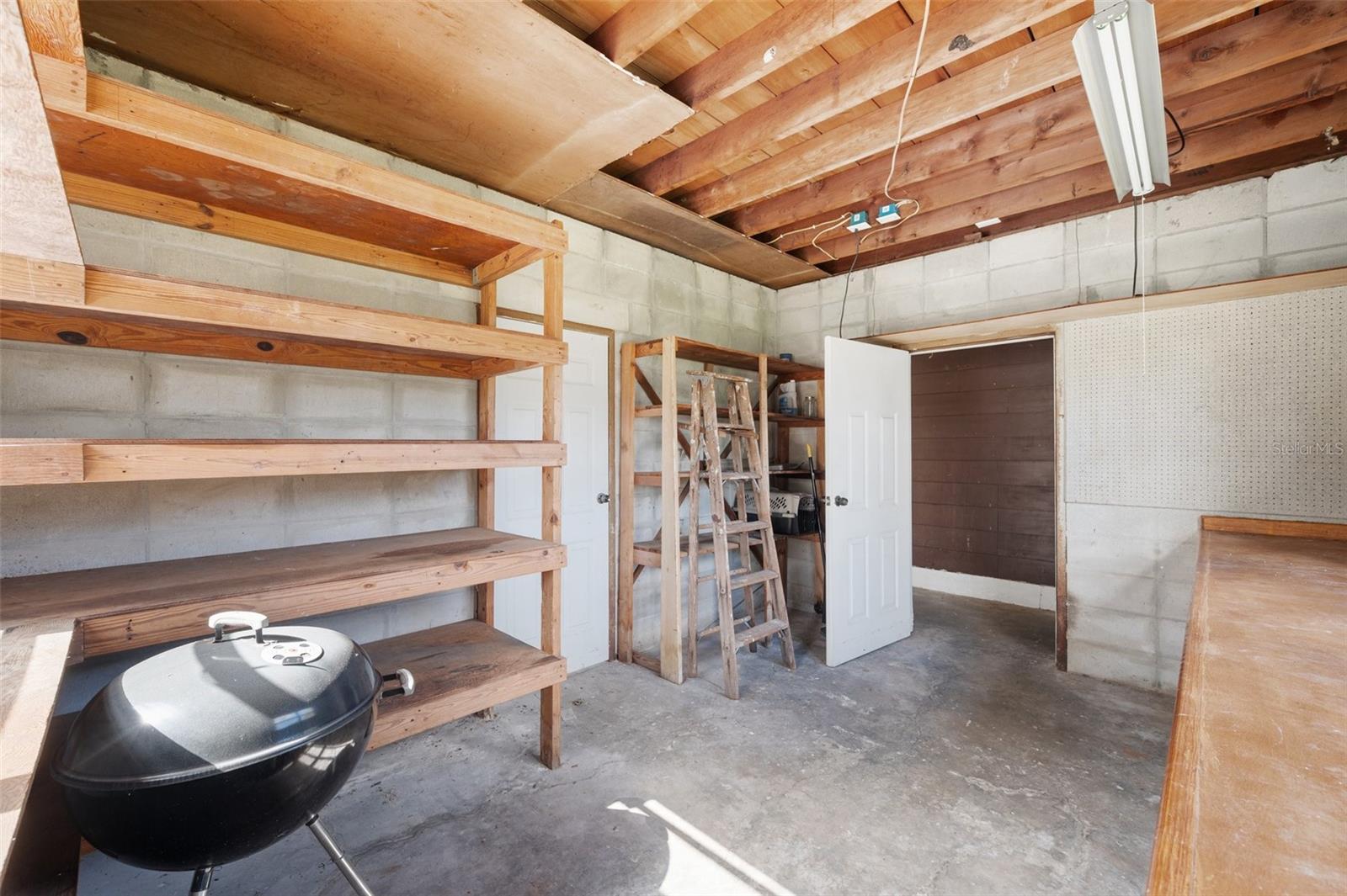 12011 N GOMEZ AVE, TAMPA, FL, 33618