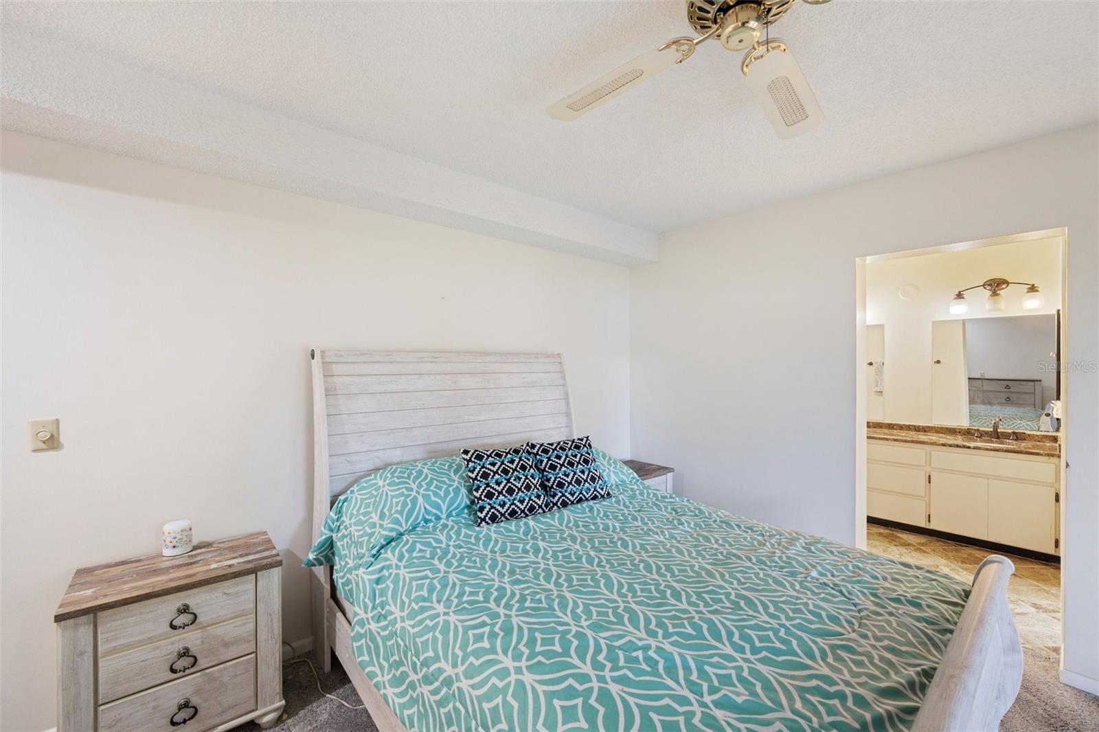 12011 N GOMEZ AVE, TAMPA, FL, 33618
