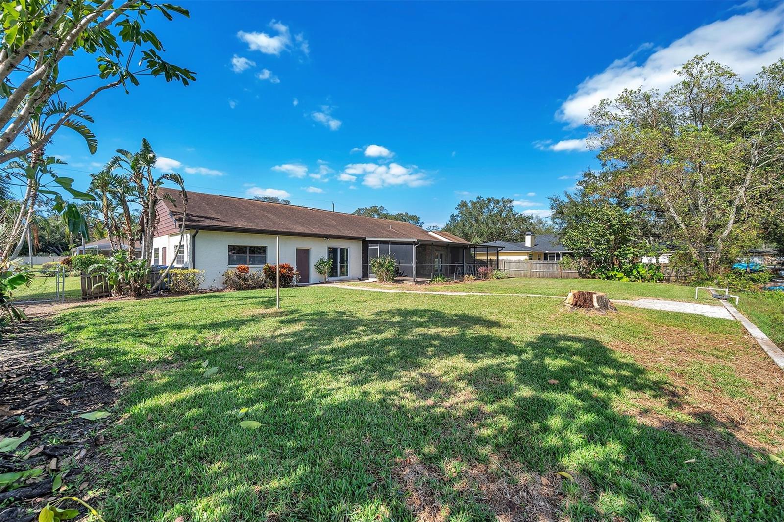 12011 N GOMEZ AVE, TAMPA, FL, 33618
