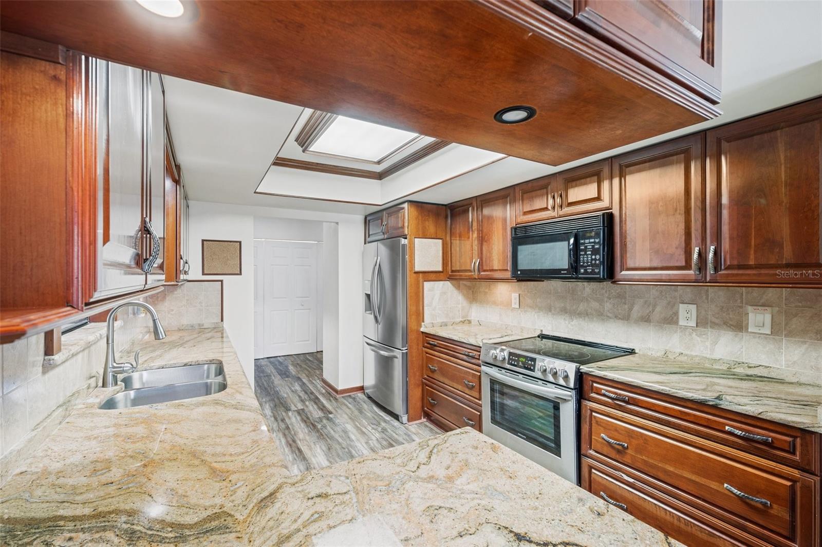 12011 N GOMEZ AVE, TAMPA, FL, 33618