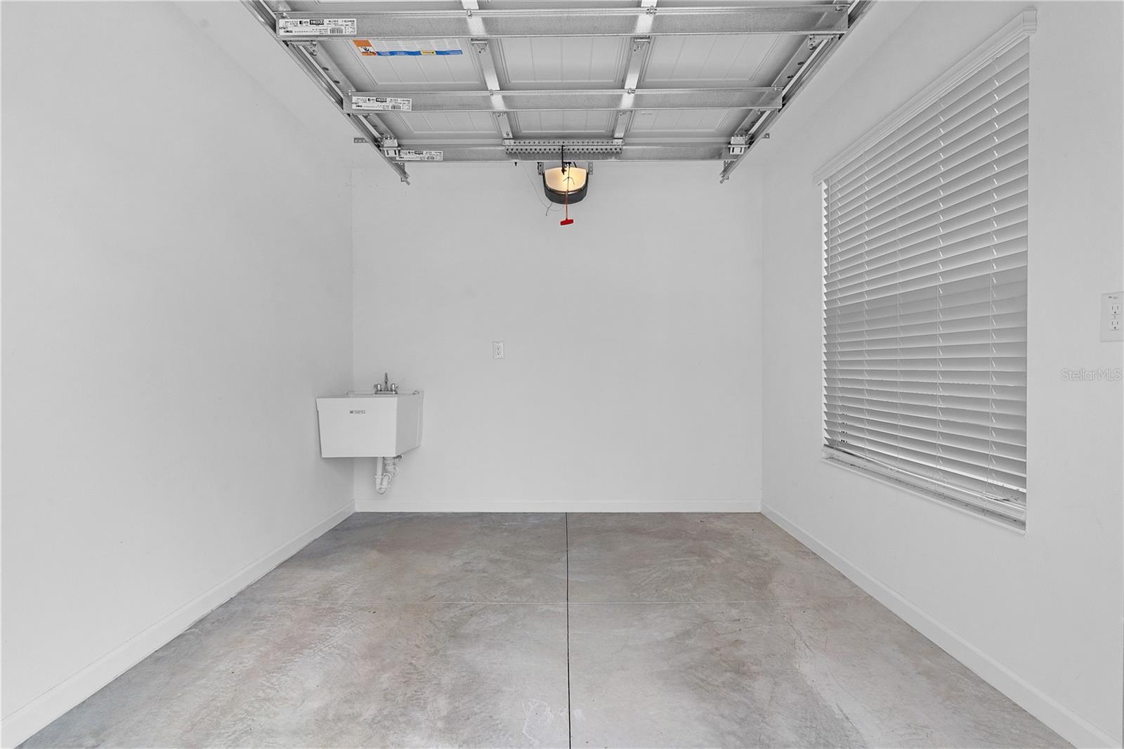 4813 PIVANKA AVE, THE VILLAGES, FL, 32163