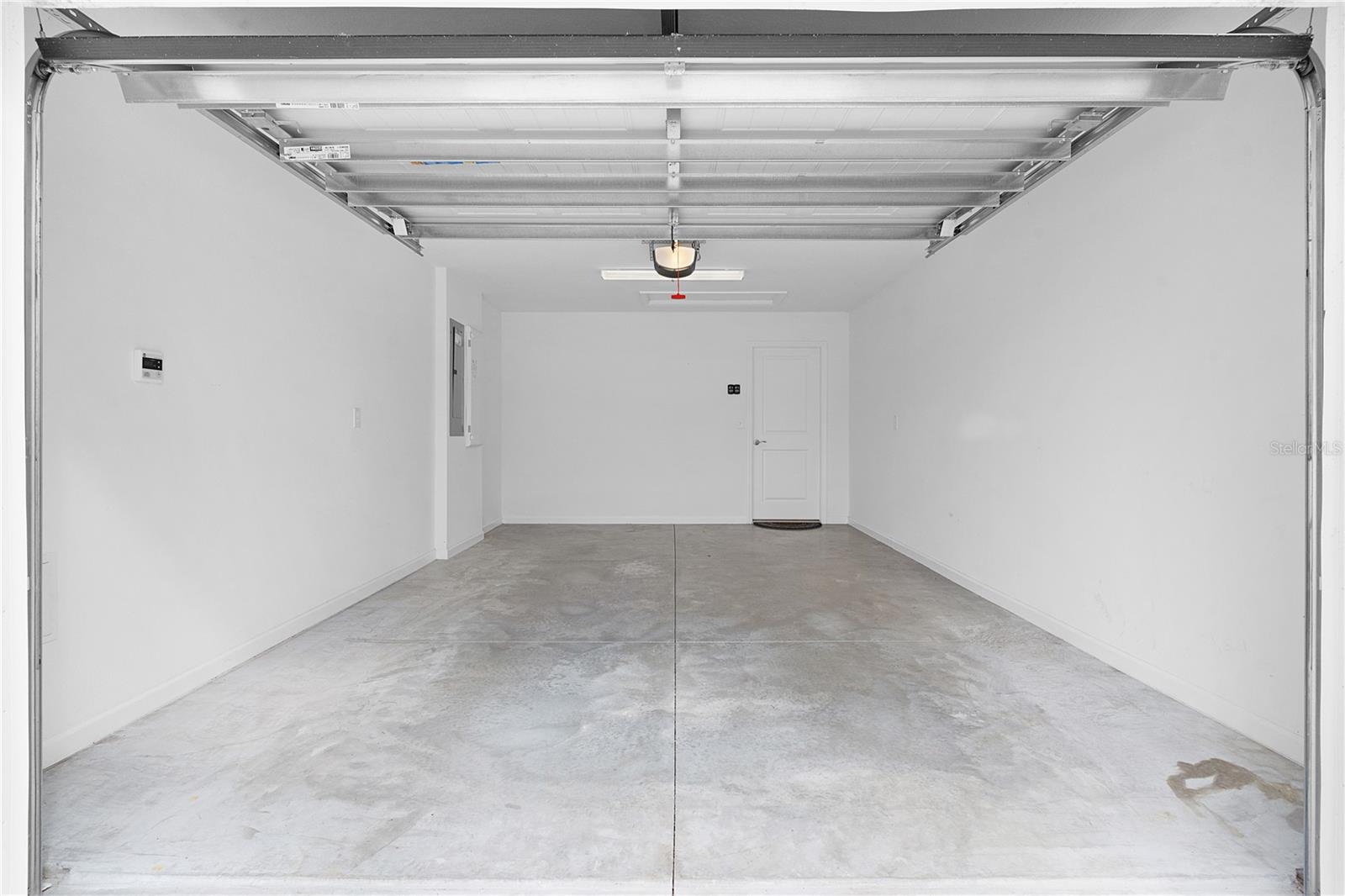 4813 PIVANKA AVE, THE VILLAGES, FL, 32163