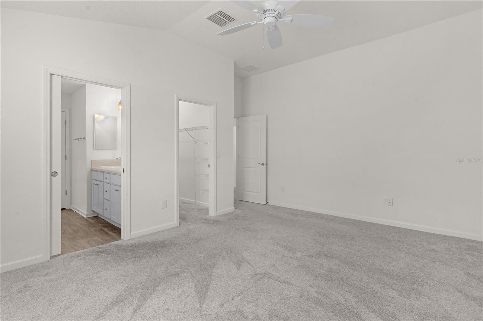 4813 PIVANKA AVE, THE VILLAGES, FL, 32163