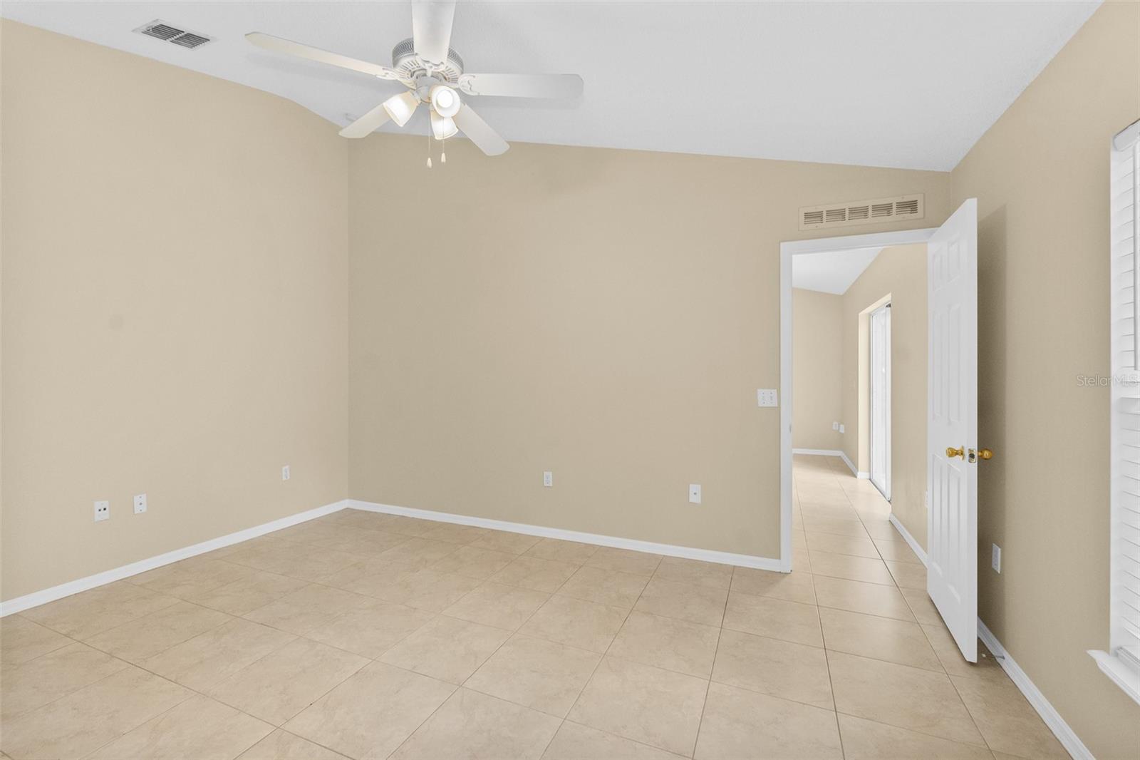 11 BURRELL PL, PALM COAST, FL, 32137
