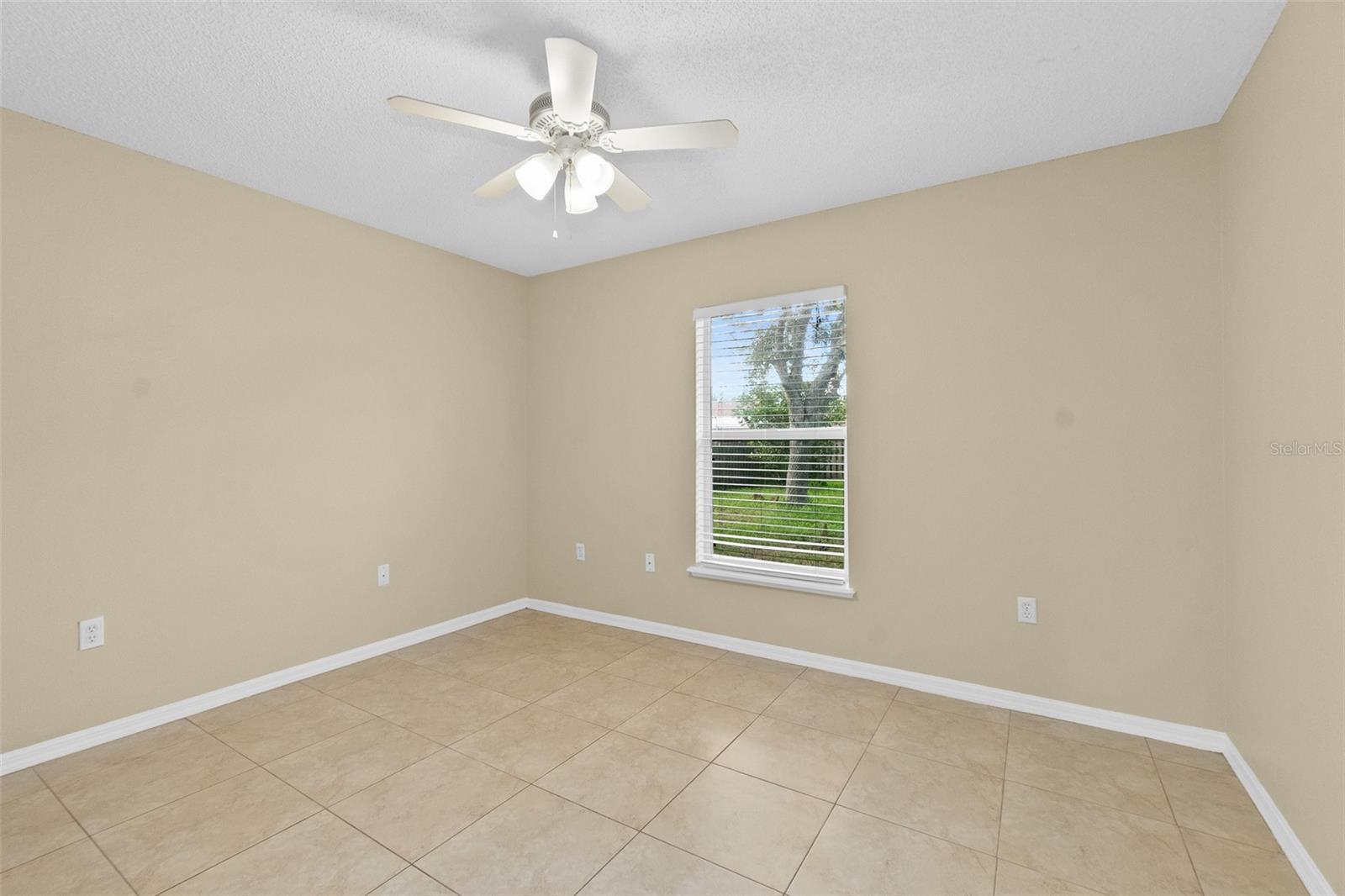 11 BURRELL PL, PALM COAST, FL, 32137