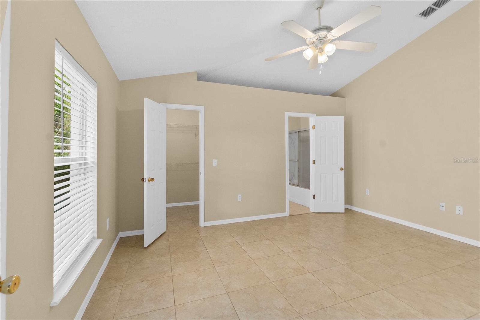 11 BURRELL PL, PALM COAST, FL, 32137