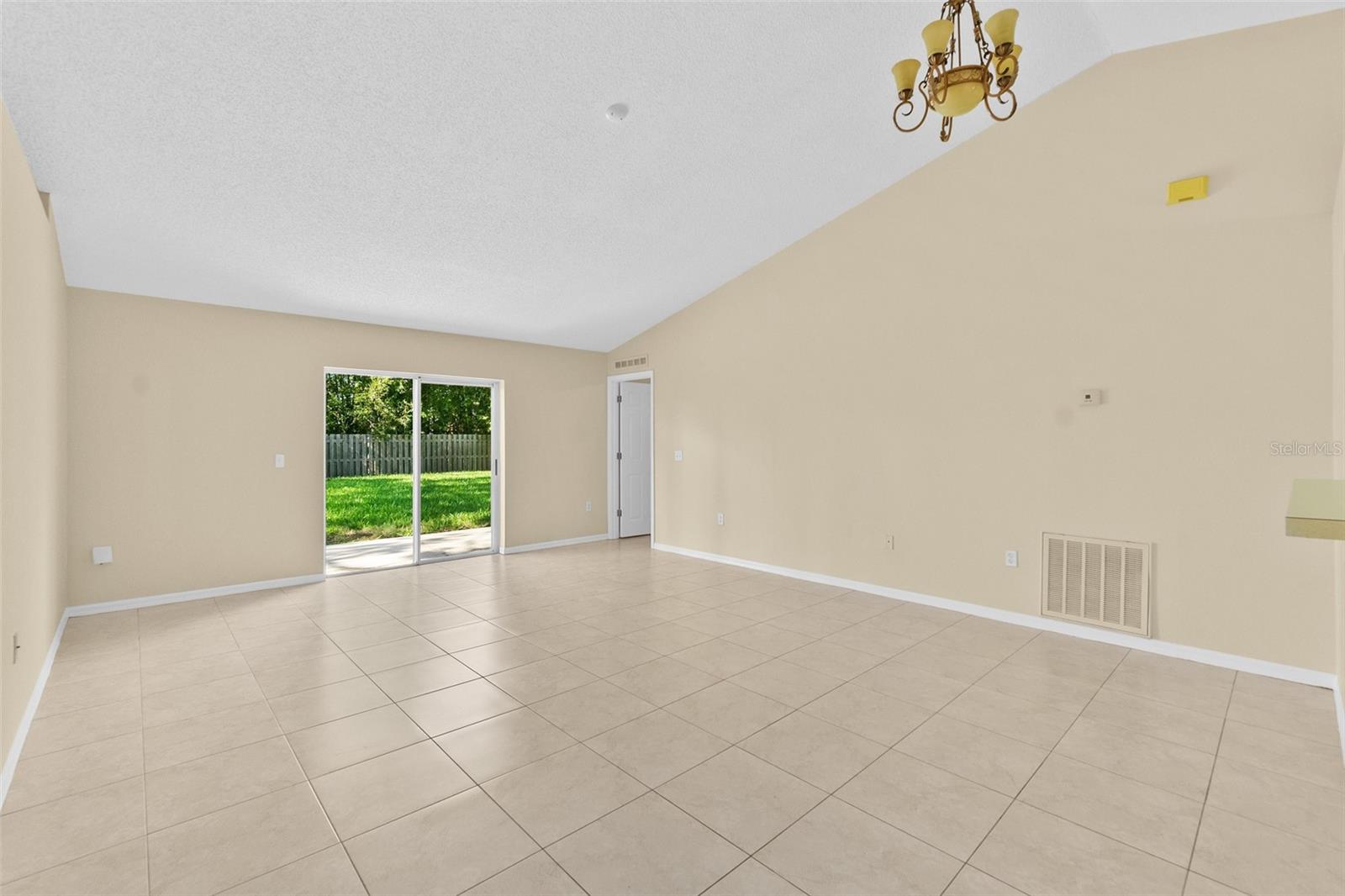 11 BURRELL PL, PALM COAST, FL, 32137