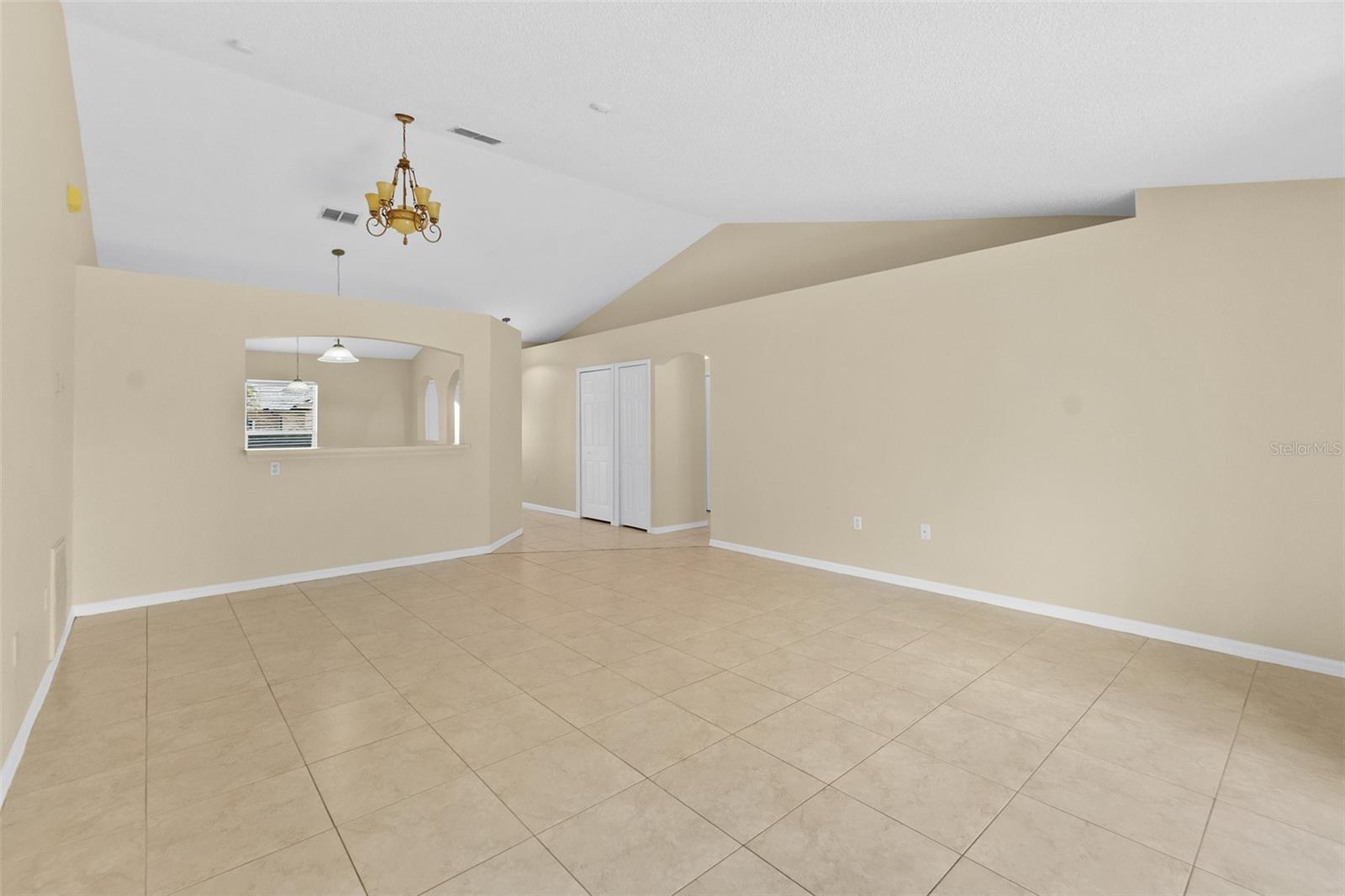 11 BURRELL PL, PALM COAST, FL, 32137