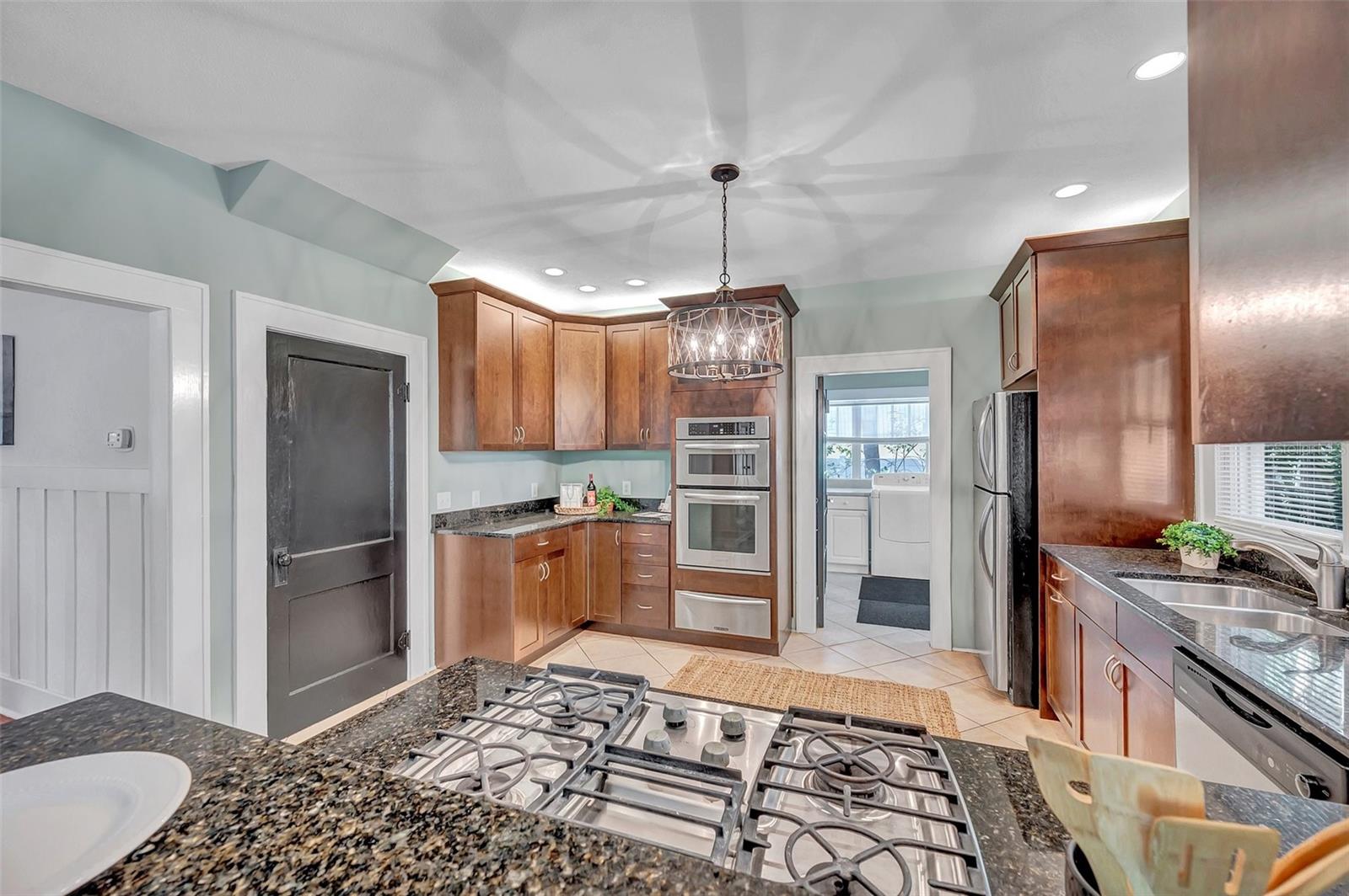 455 13TH AVE NE, ST PETERSBURG, FL, 33701