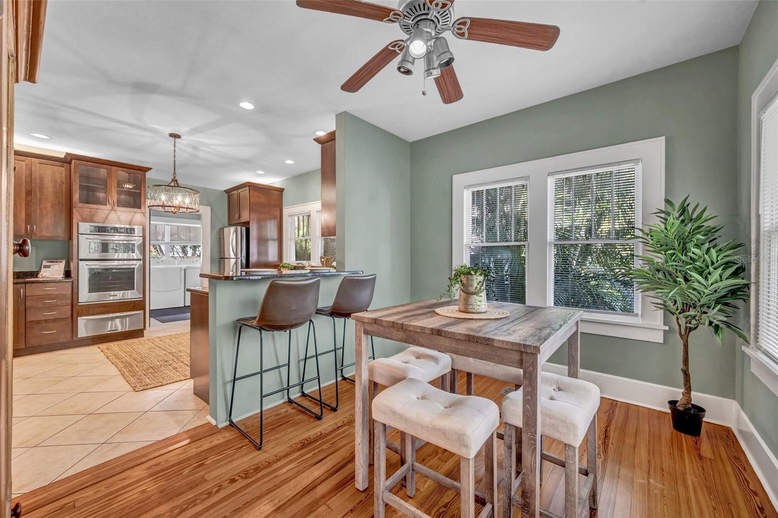455 13TH AVE NE, ST PETERSBURG, FL, 33701