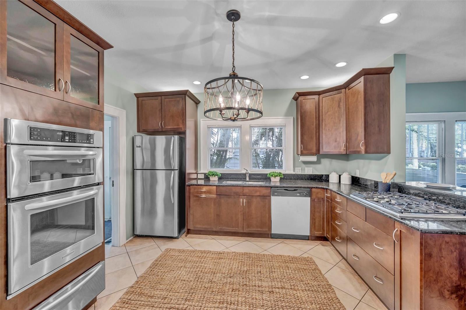 455 13TH AVE NE, ST PETERSBURG, FL, 33701