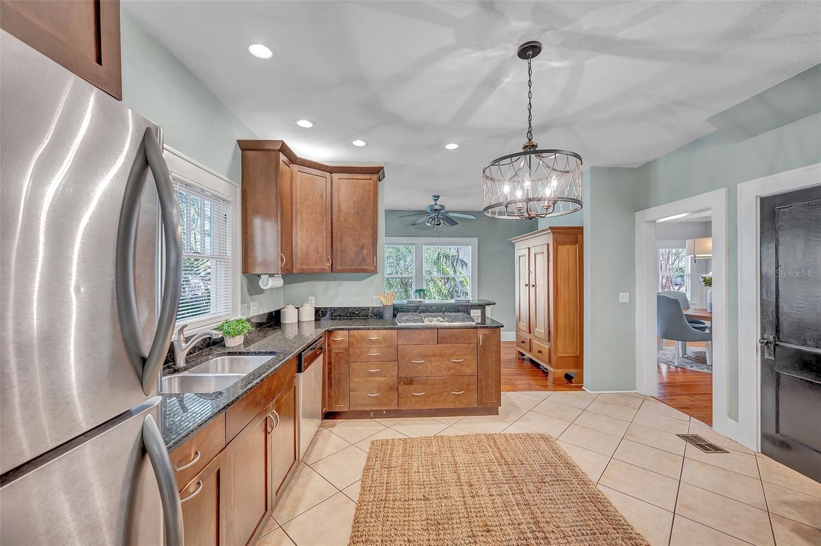 455 13TH AVE NE, ST PETERSBURG, FL, 33701