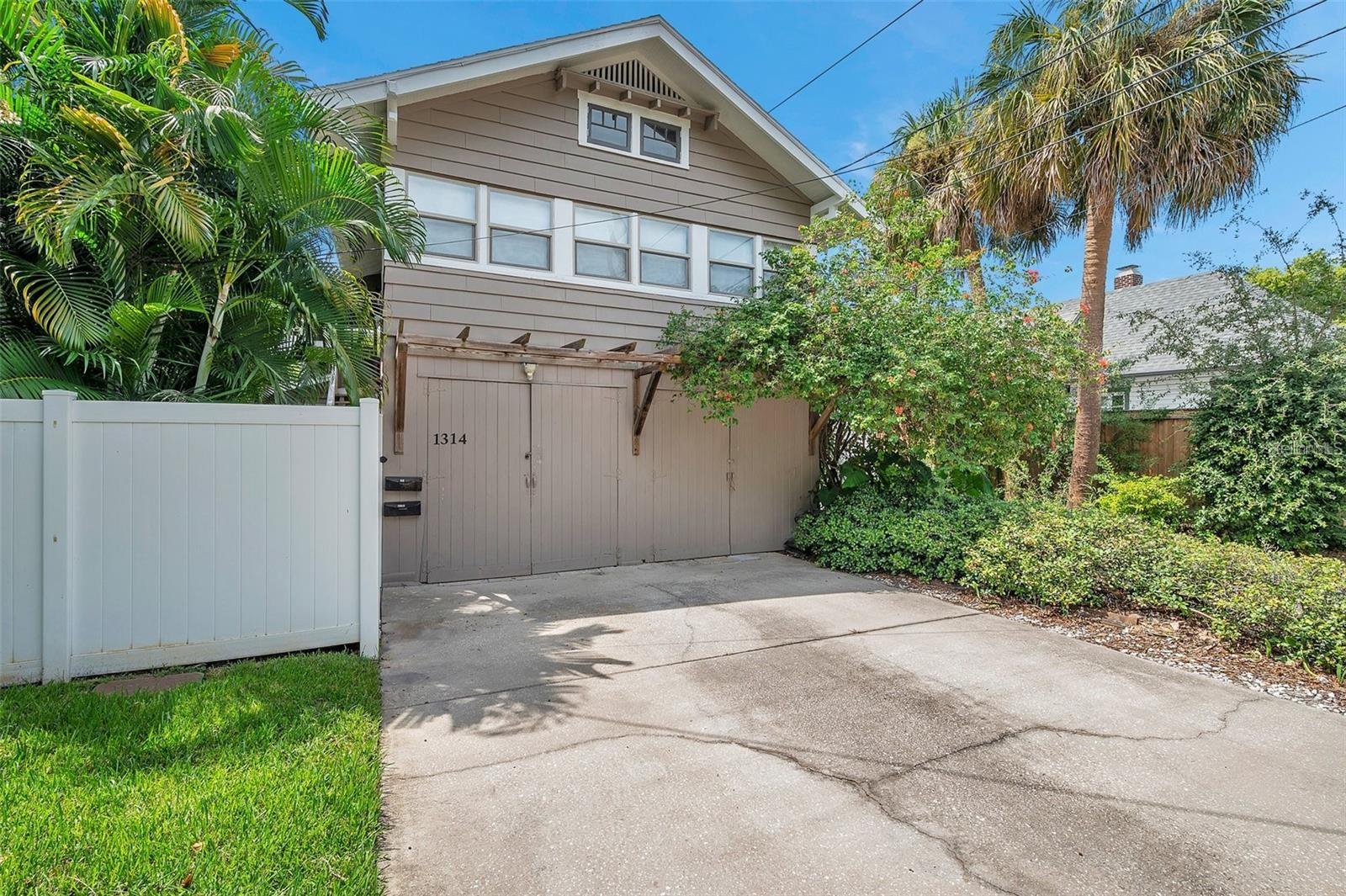 455 13TH AVE NE, ST PETERSBURG, FL, 33701