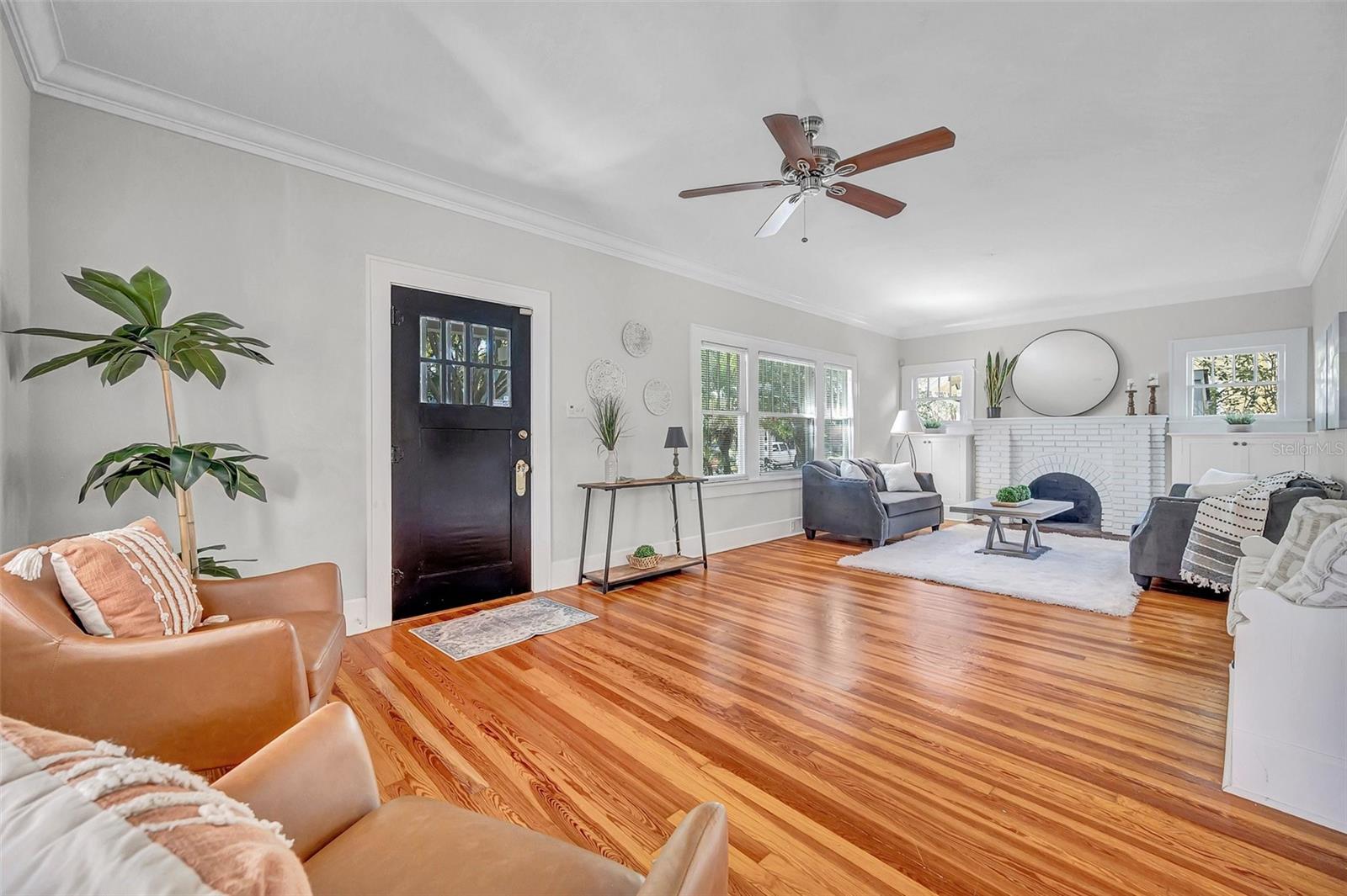 455 13TH AVE NE, ST PETERSBURG, FL, 33701
