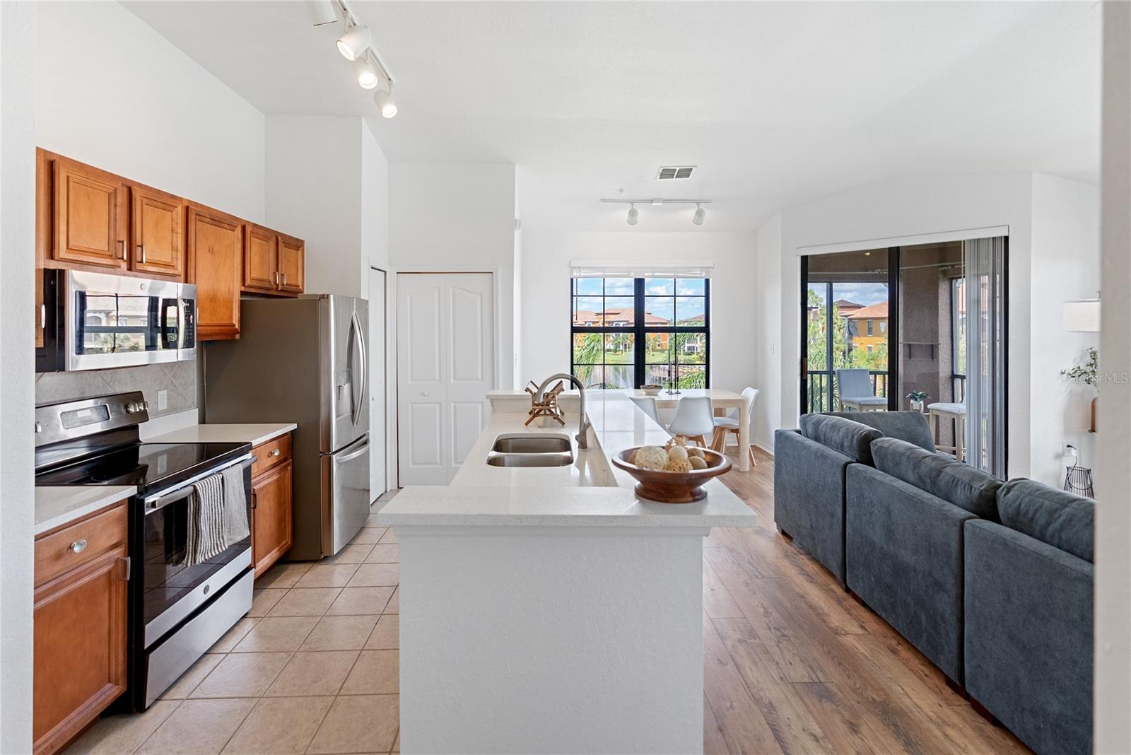 8377 38TH STREET CIR E #308, SARASOTA, FL, 34243