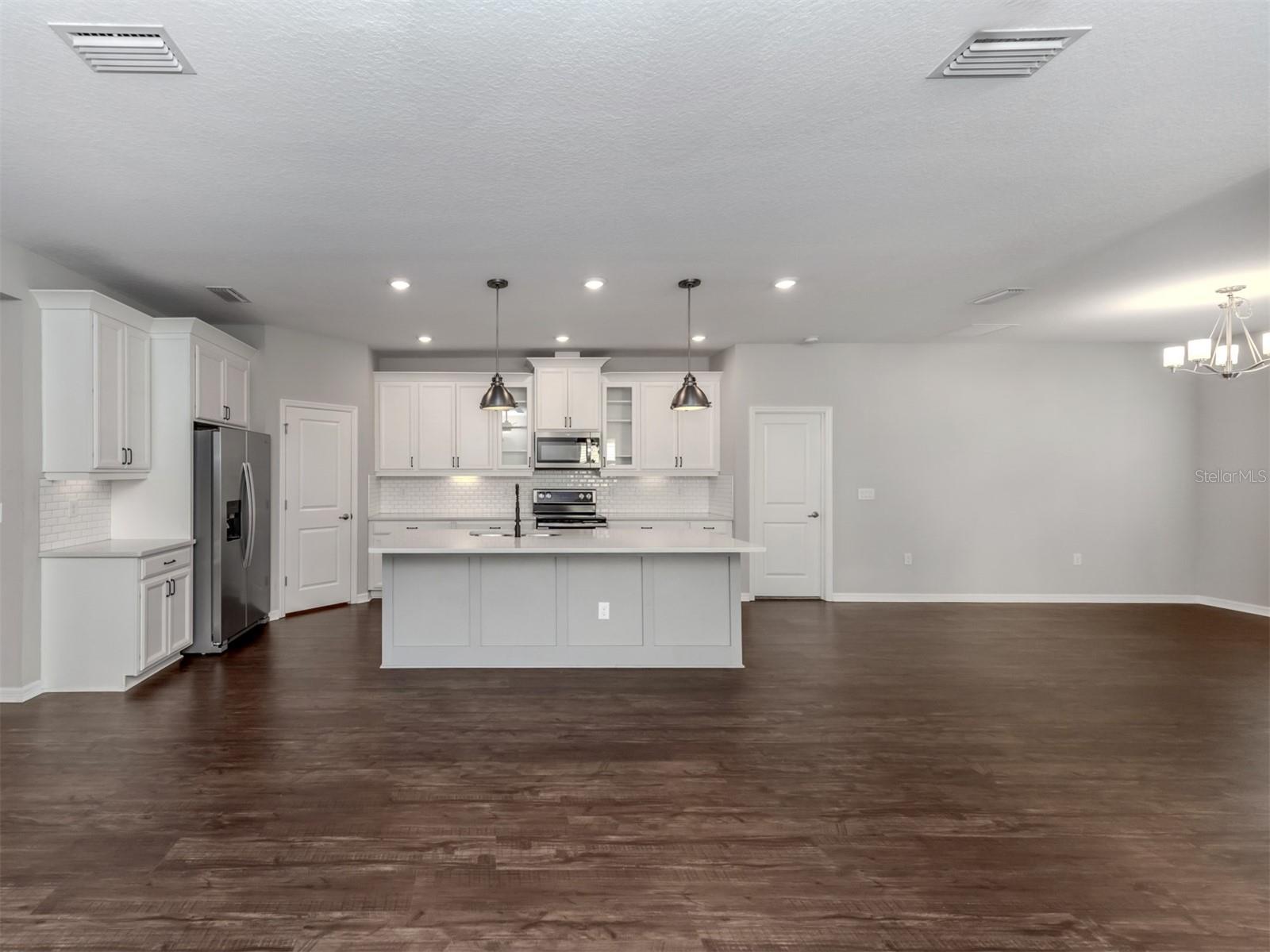225 DAYLILY BLVD, NOKOMIS, FL, 34275