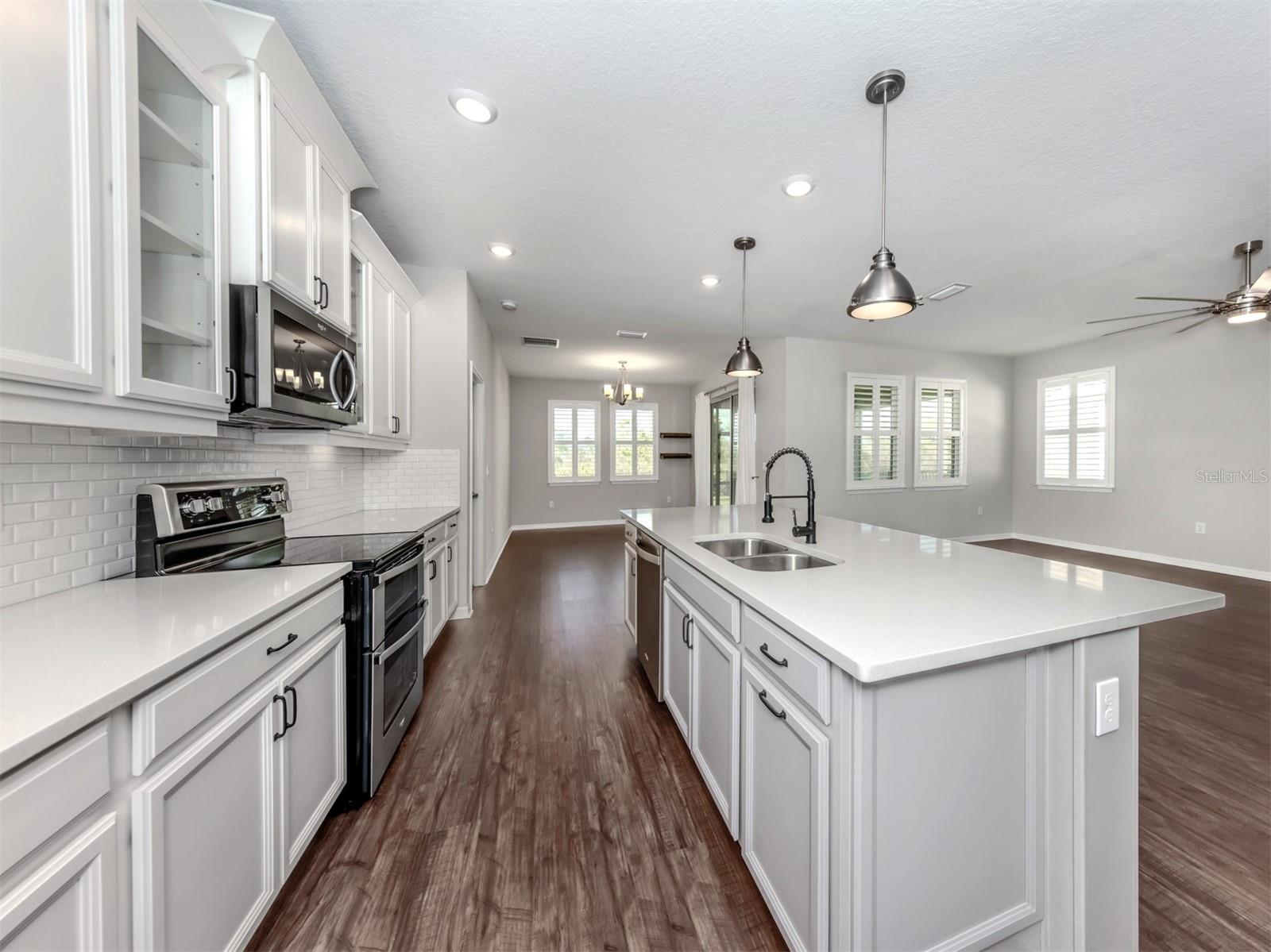 225 DAYLILY BLVD, NOKOMIS, FL, 34275
