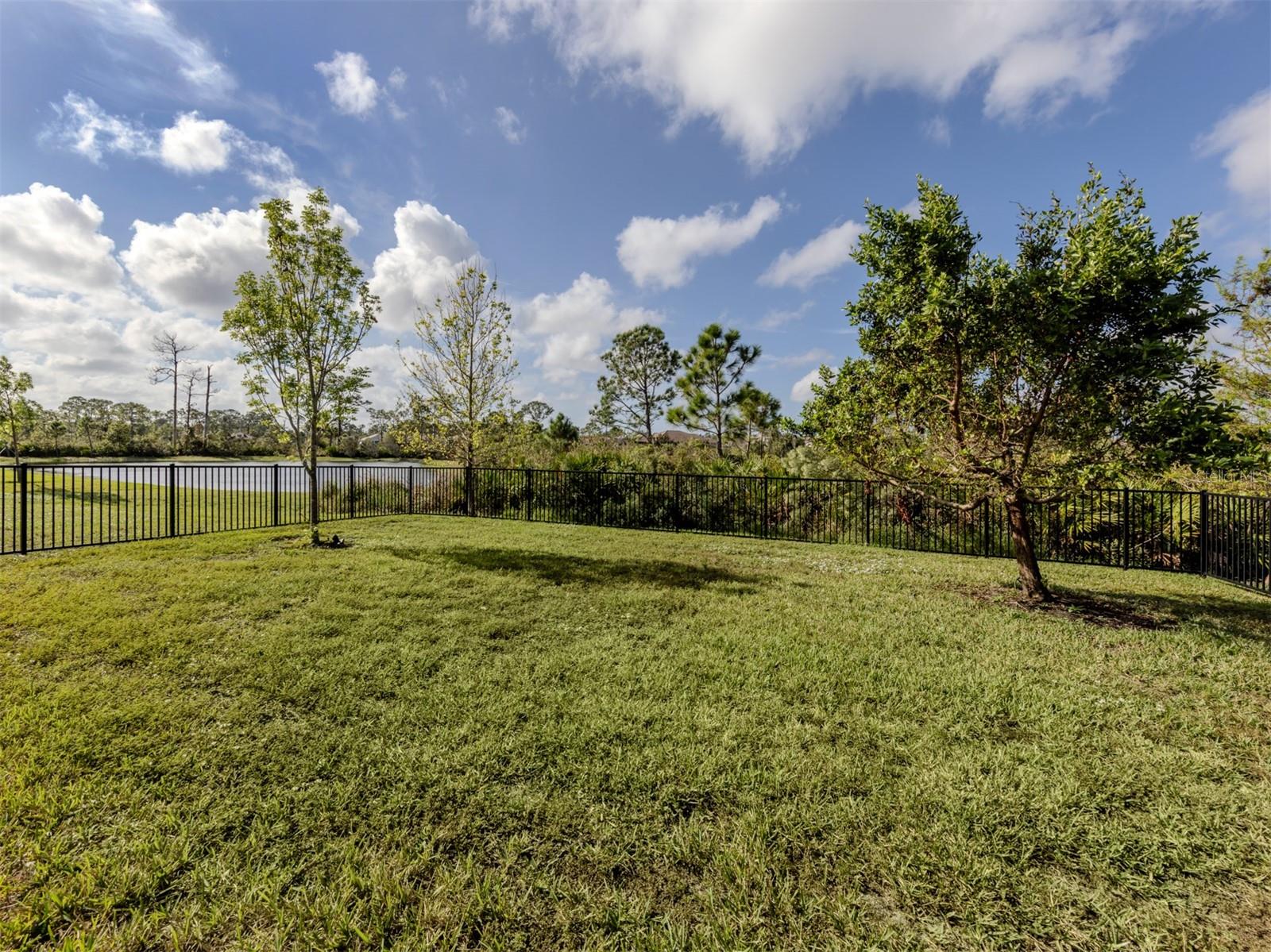 225 DAYLILY BLVD, NOKOMIS, FL, 34275